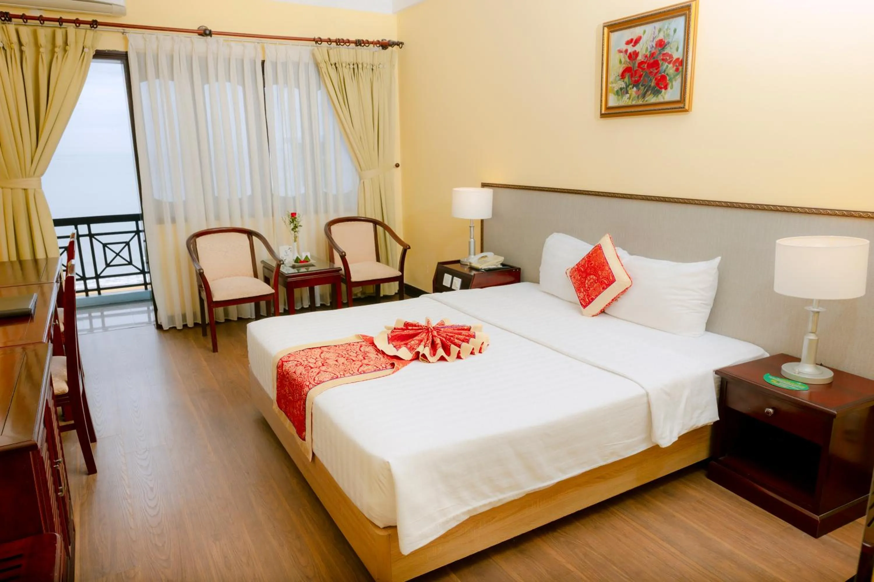 Bed in Seagull Hotel