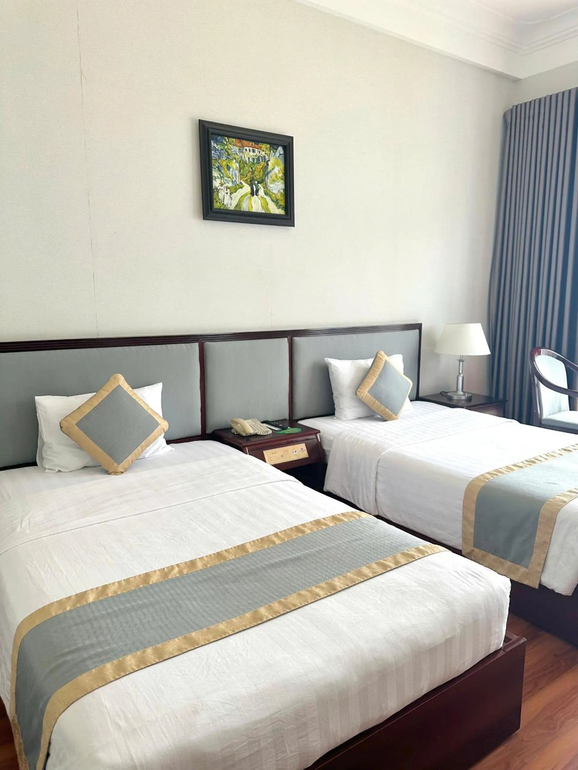 Bed in Seagull Hotel