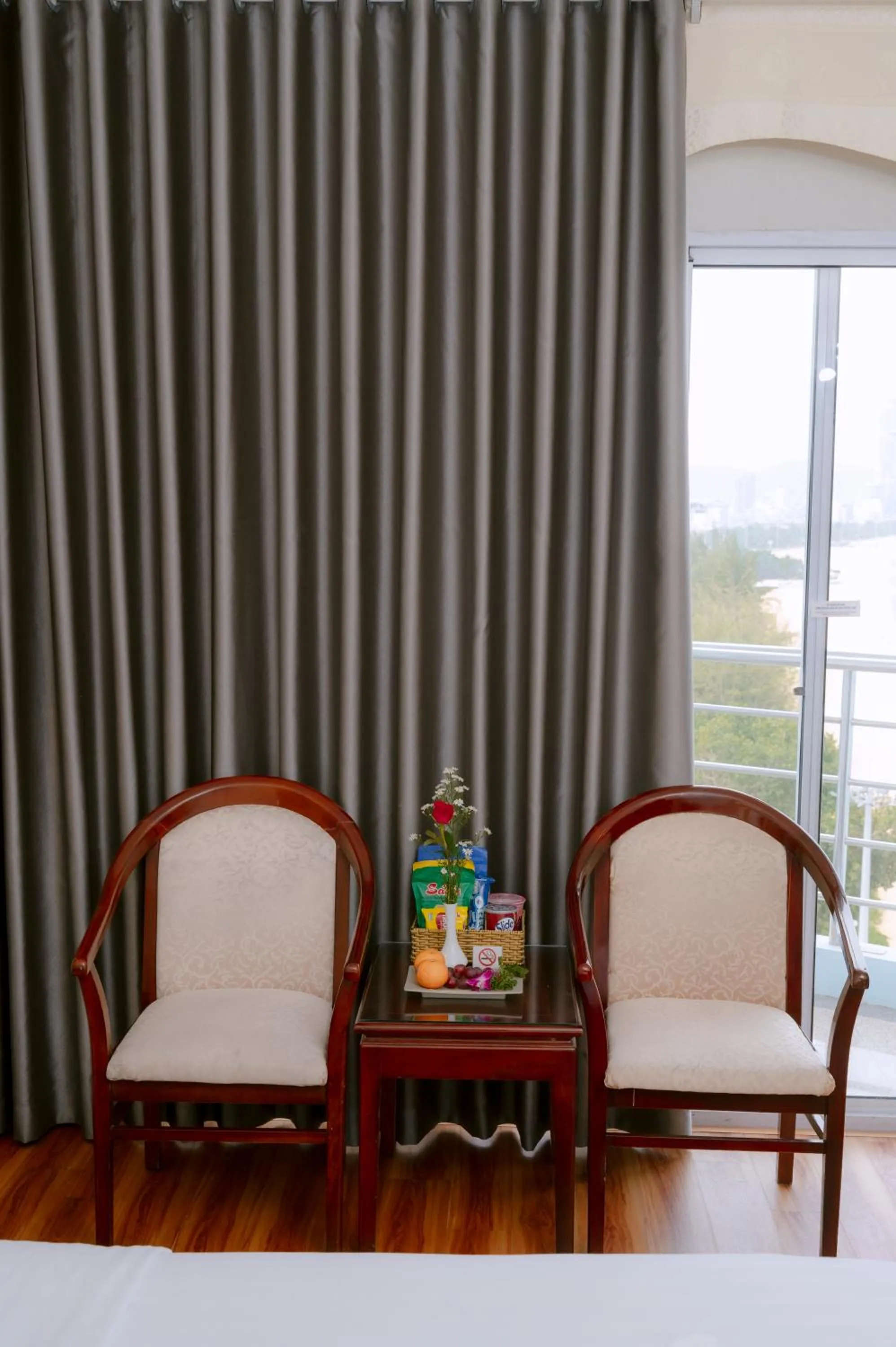 Seating area in Seagull Hotel