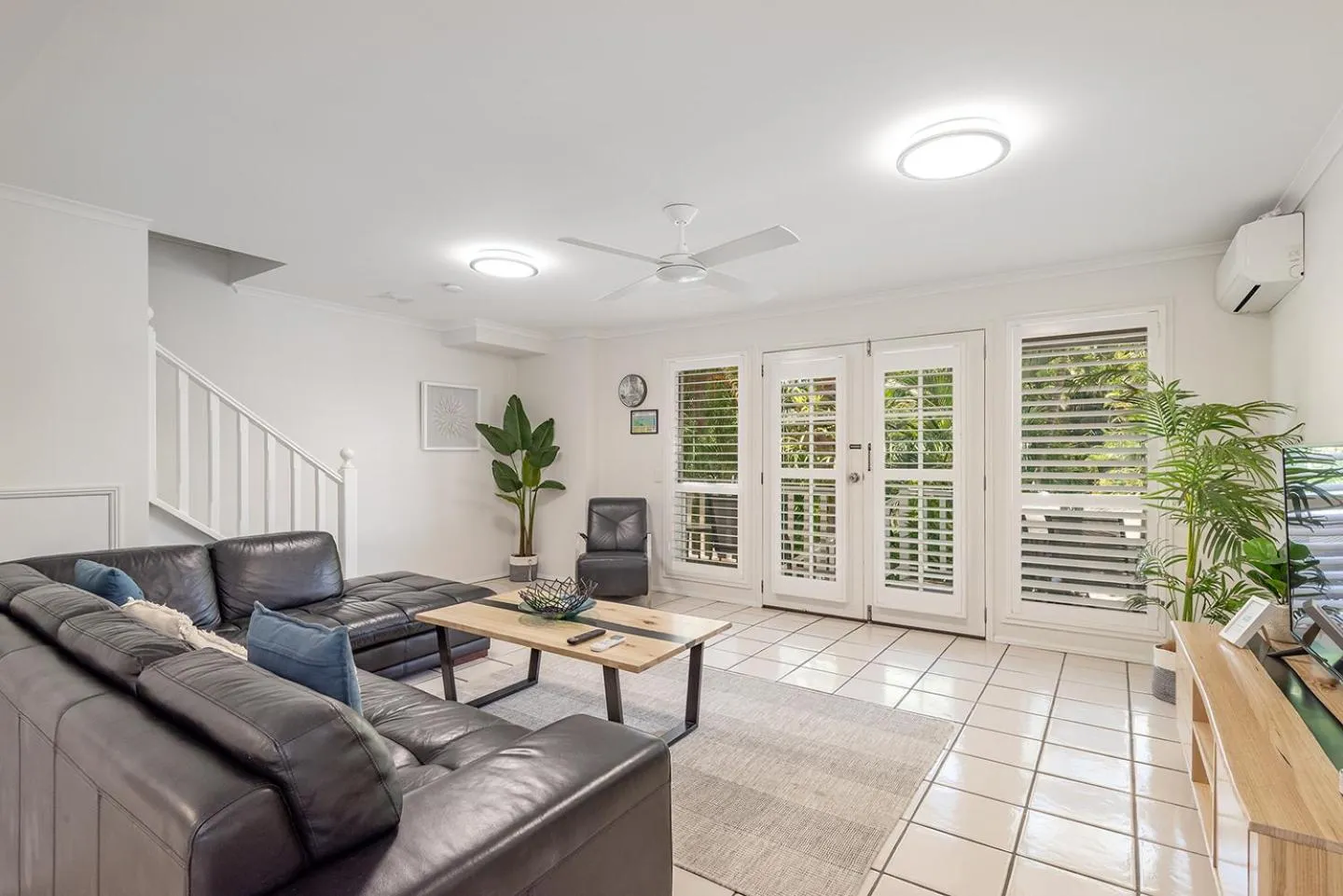 Living room in Sandy Beach Resort