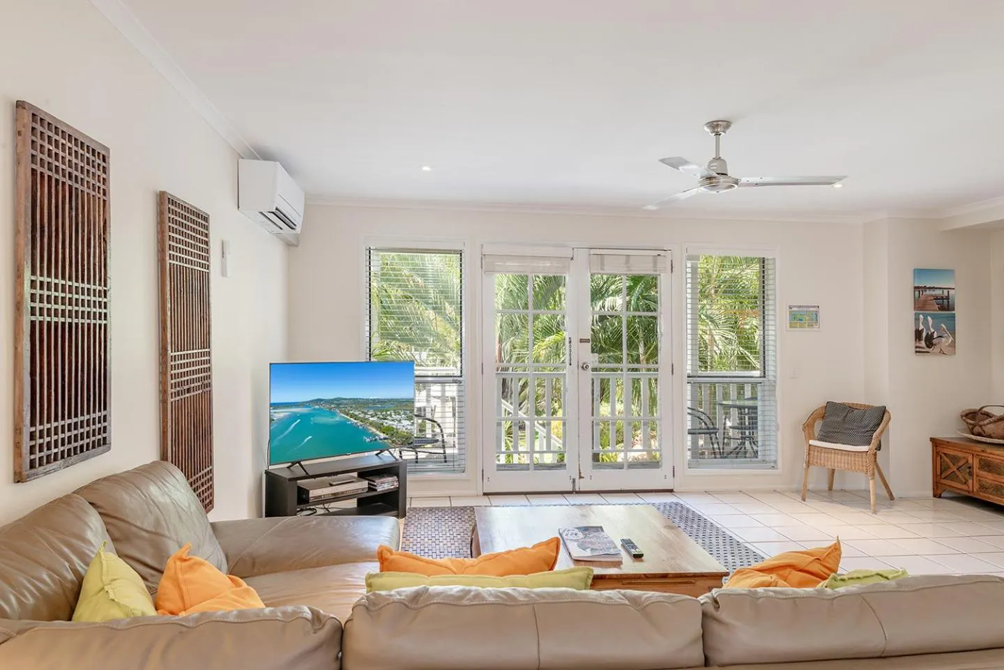 TV and multimedia in Sandy Beach Resort