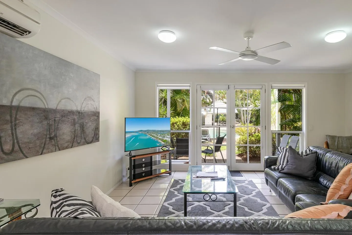 Living room in Sandy Beach Resort