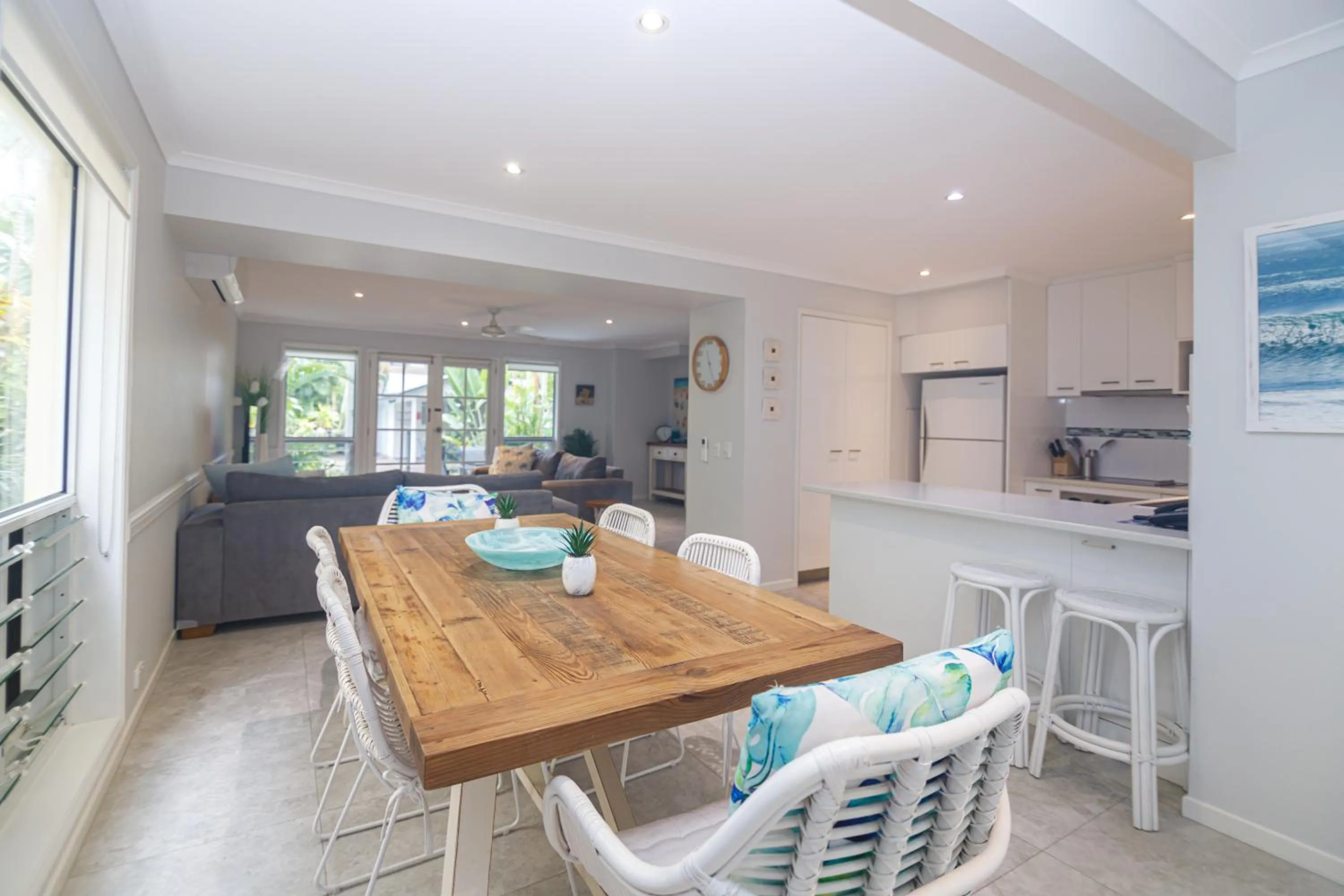 Dining area in Sandy Beach Resort