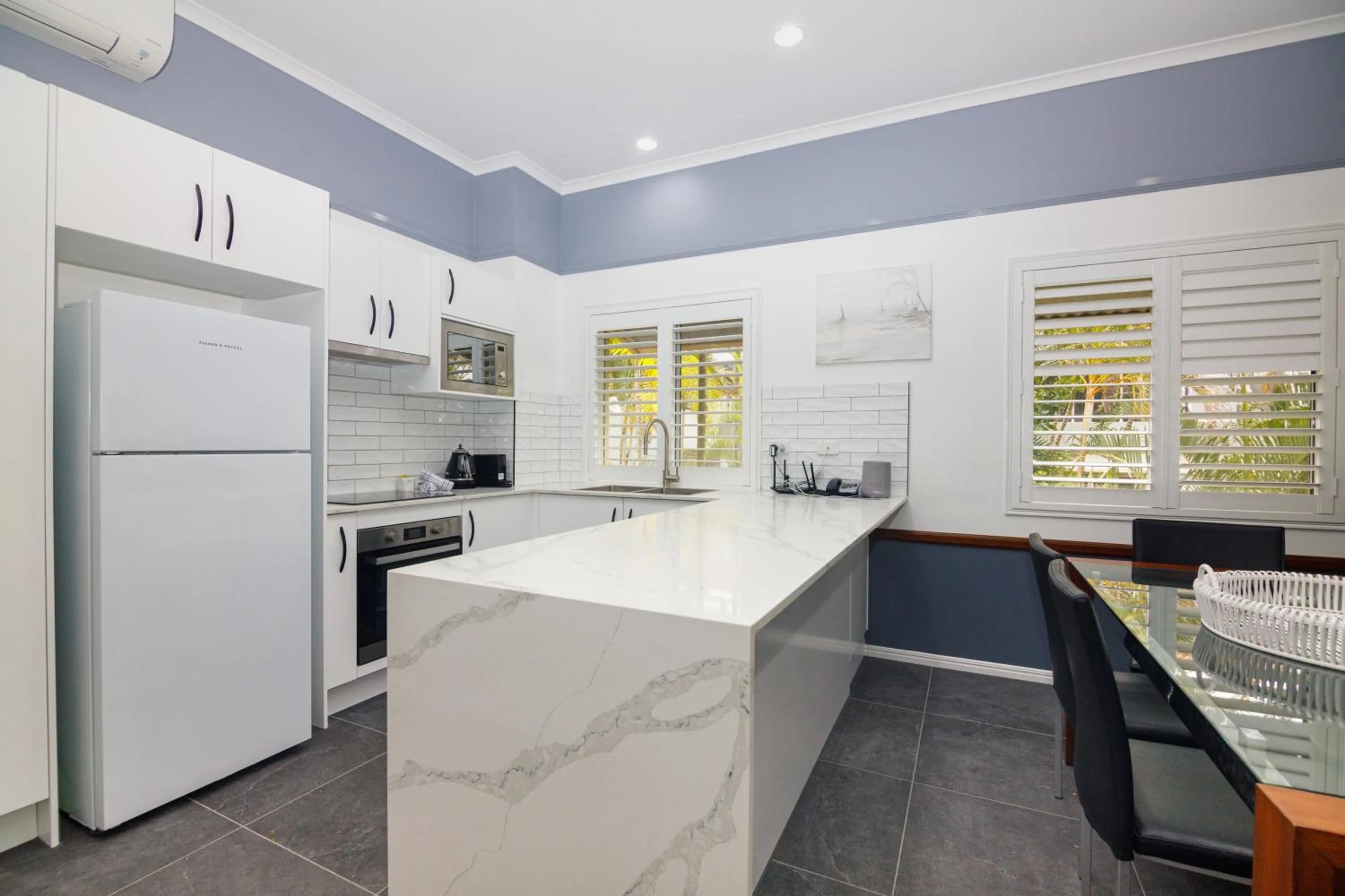 Kitchen or kitchenette in Sandy Beach Resort