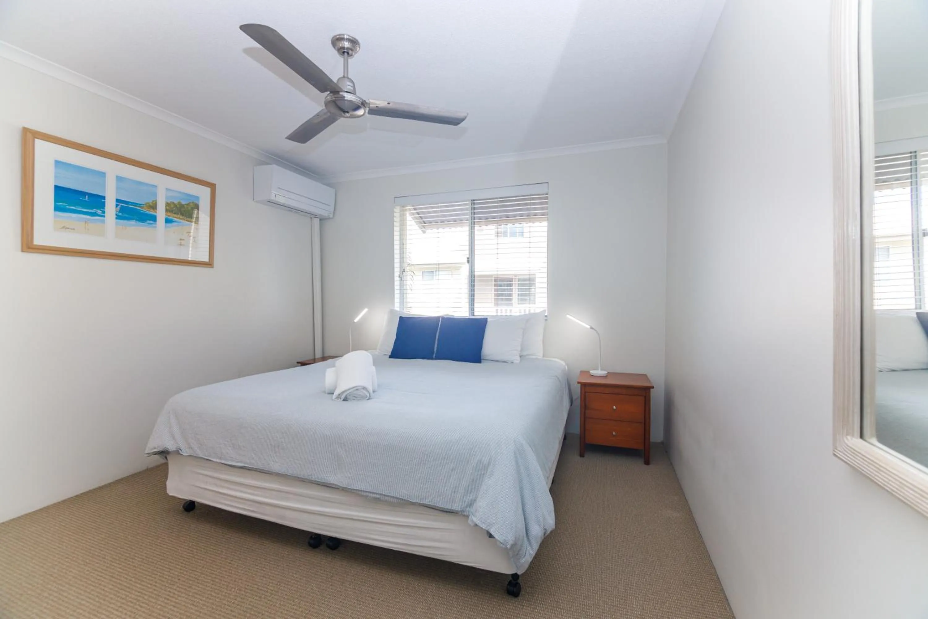 Bedroom, Bed in Sandy Beach Resort