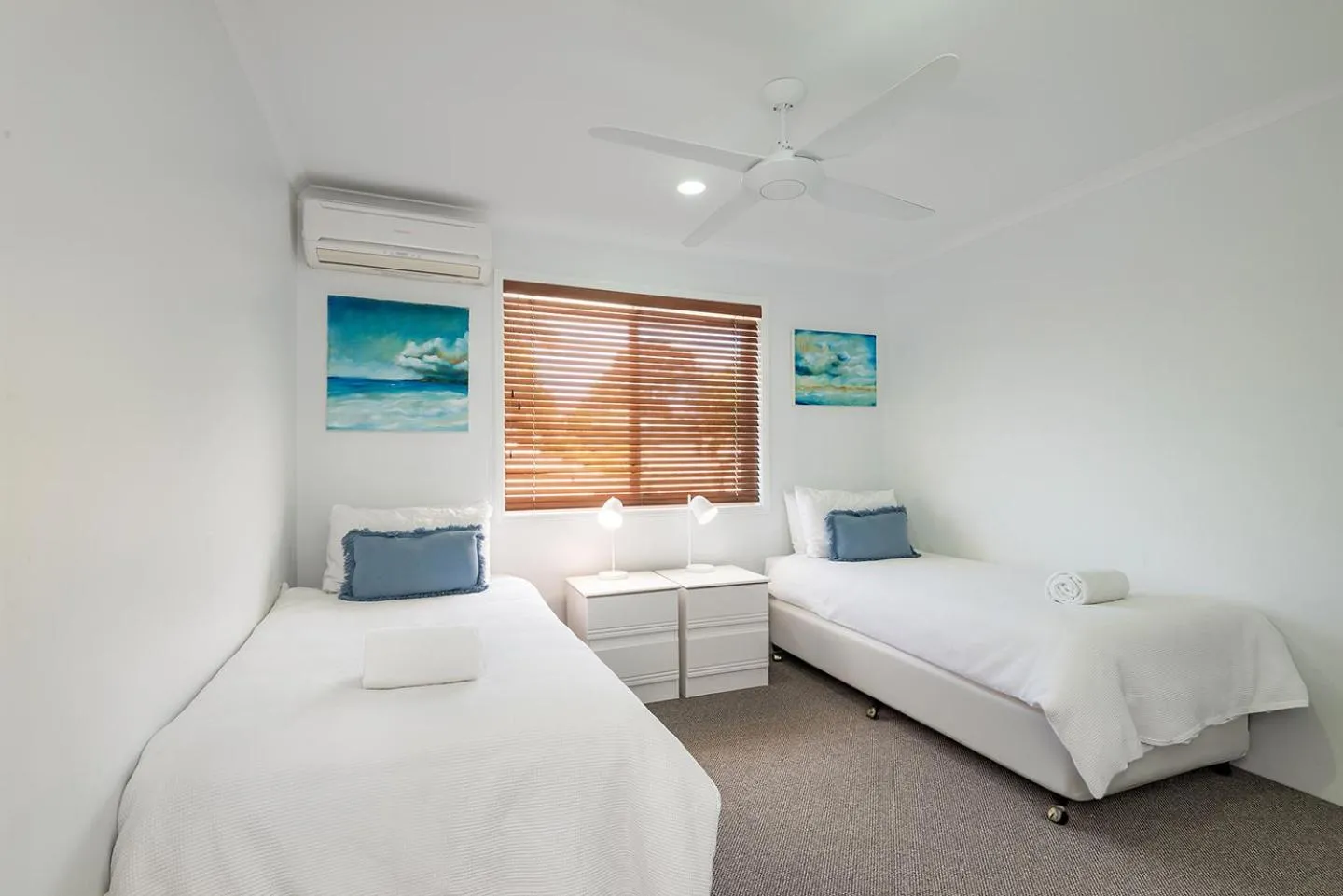 Bedroom, Bed in Sandy Beach Resort