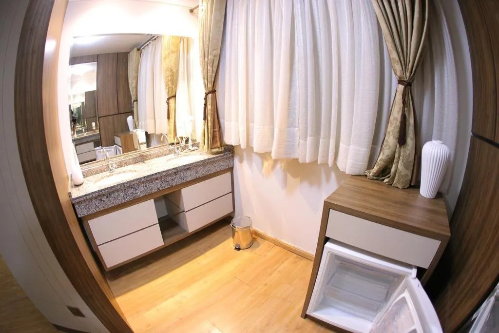 Photo of the whole room in Paraná Comfort Hotel