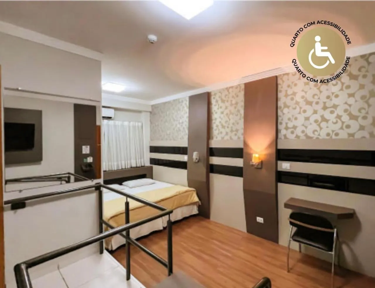 acessibility, Bed in Paraná Comfort Hotel