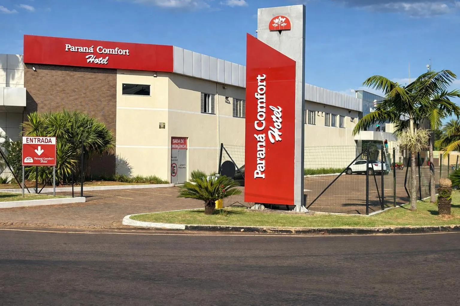 Property building in Paraná Comfort Hotel