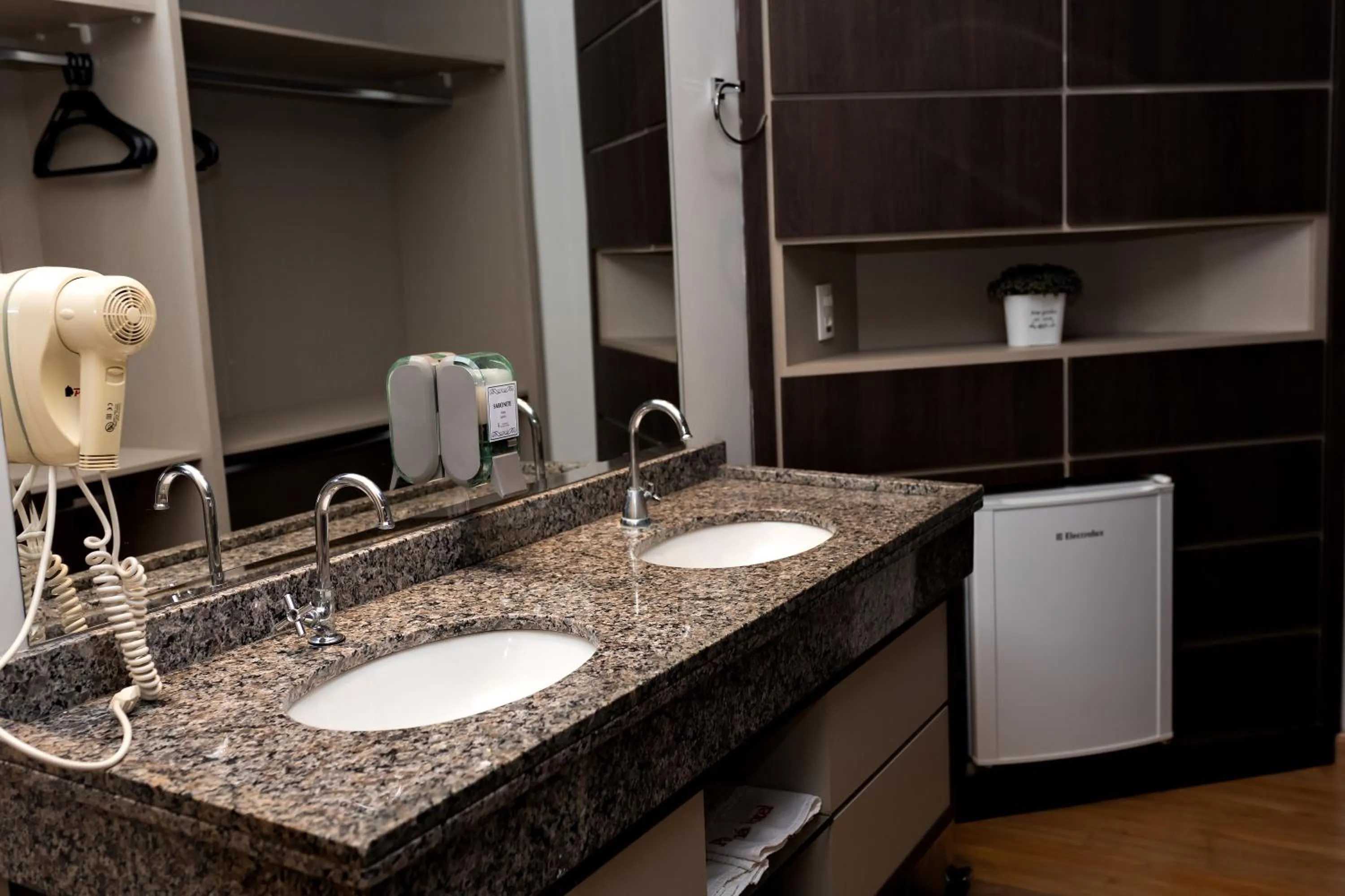 Bedroom in Paraná Comfort Hotel