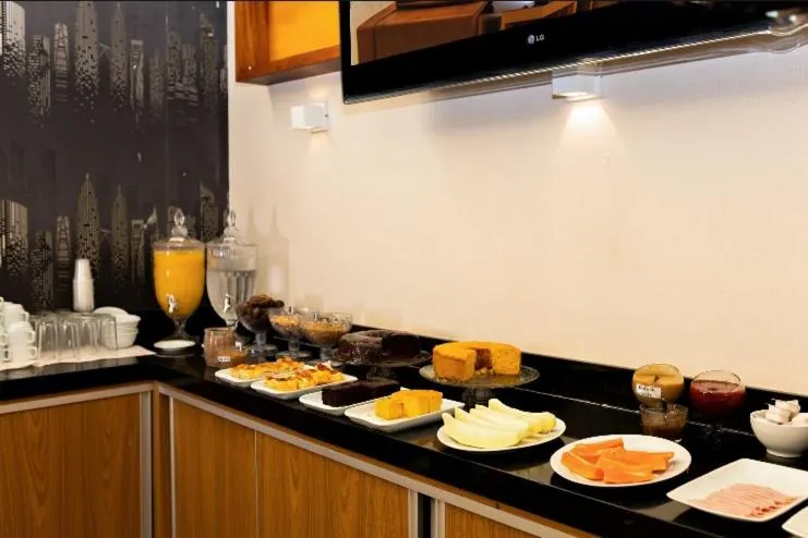 Breakfast in Paraná Comfort Hotel