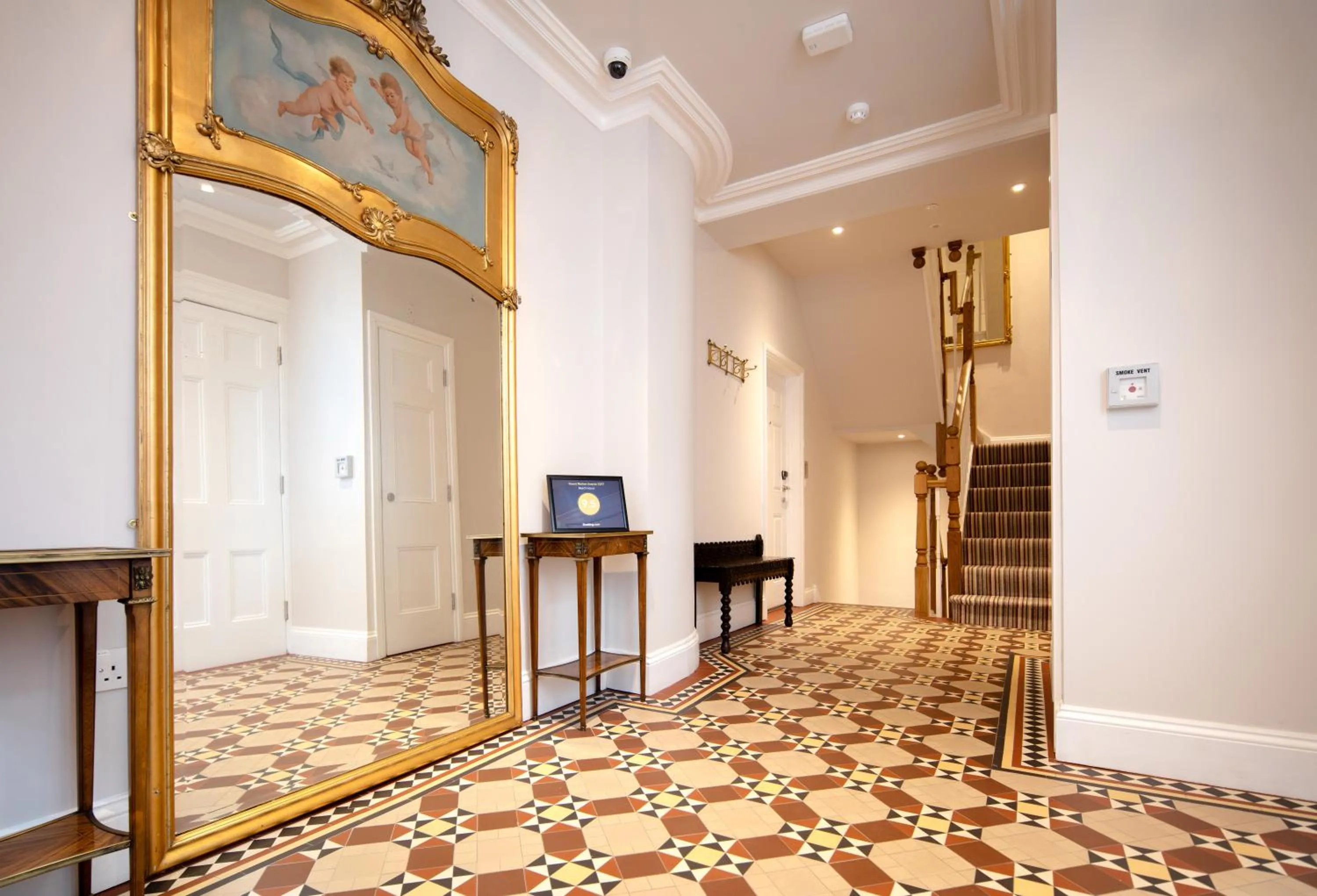 Other in Beech House - Urban Apartments