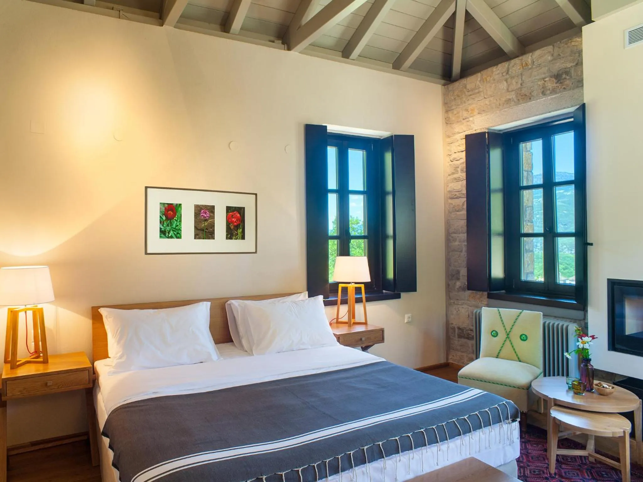 Bed in Aristi Mountain Resort