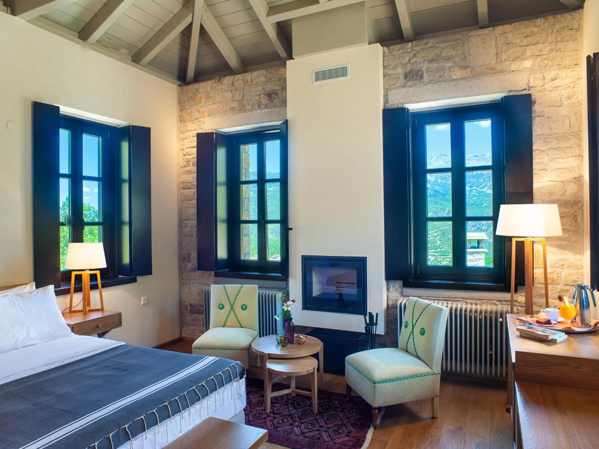 Bed in Aristi Mountain Resort