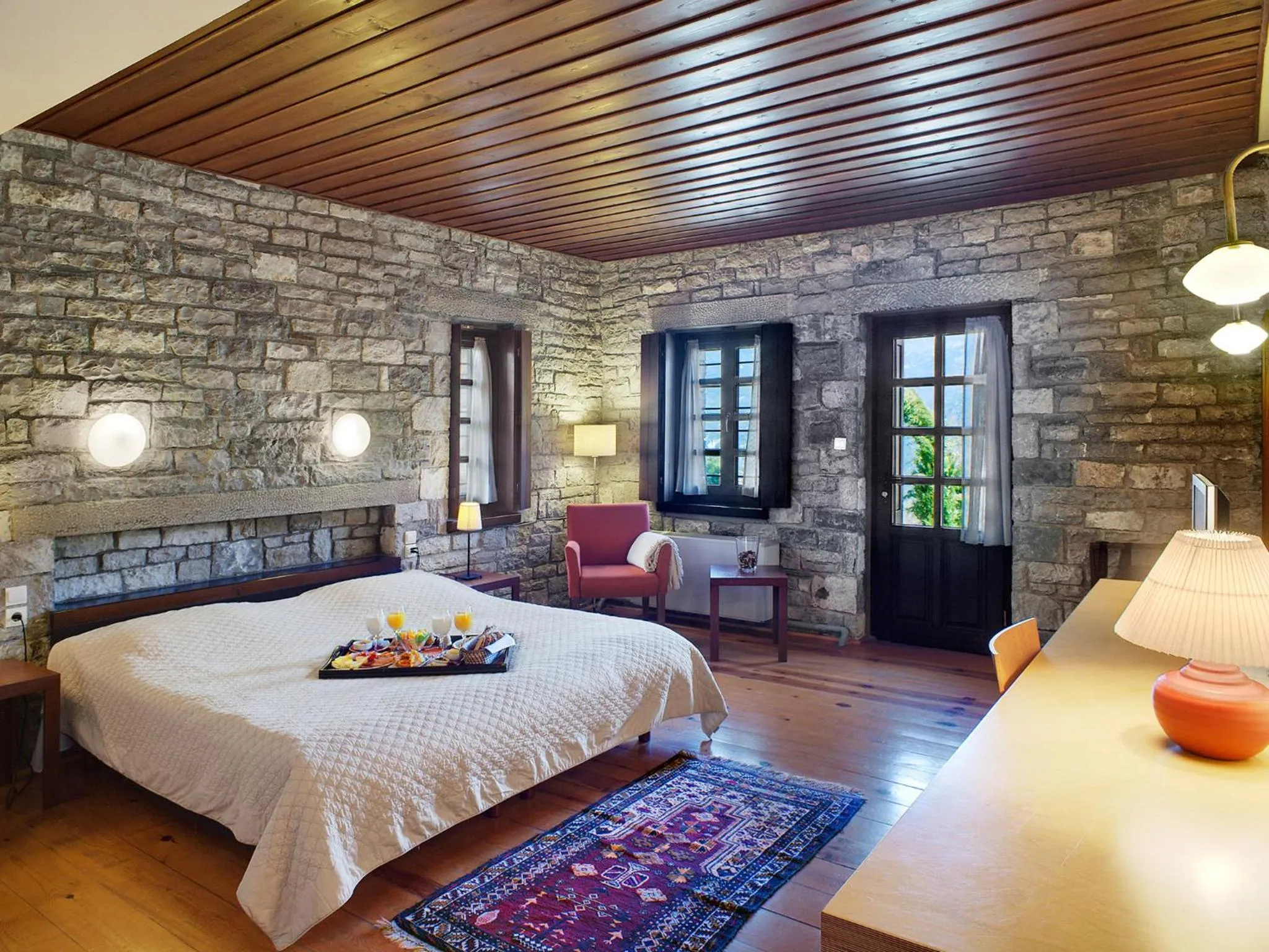 Bed in Aristi Mountain Resort