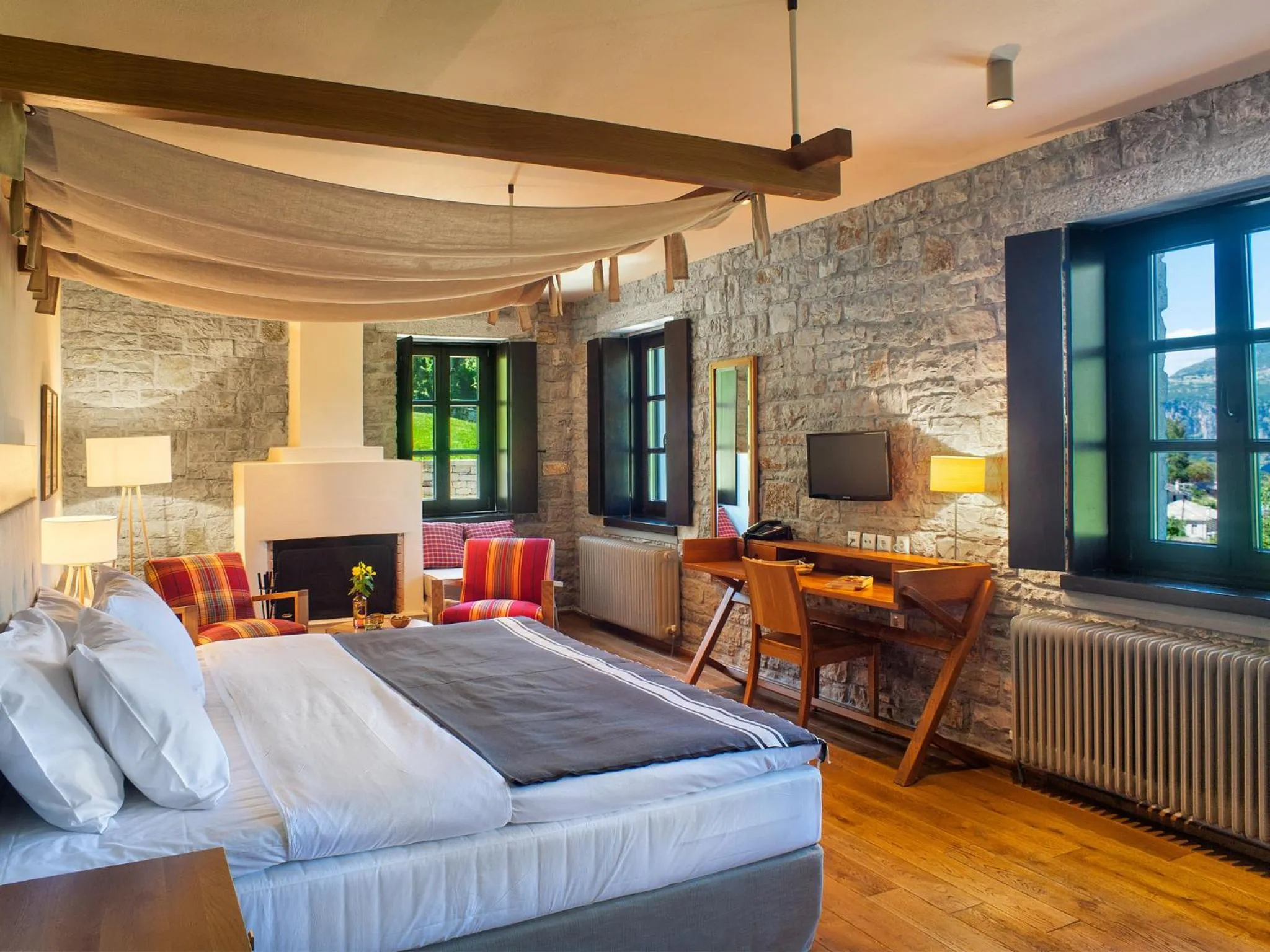 Bed in Aristi Mountain Resort