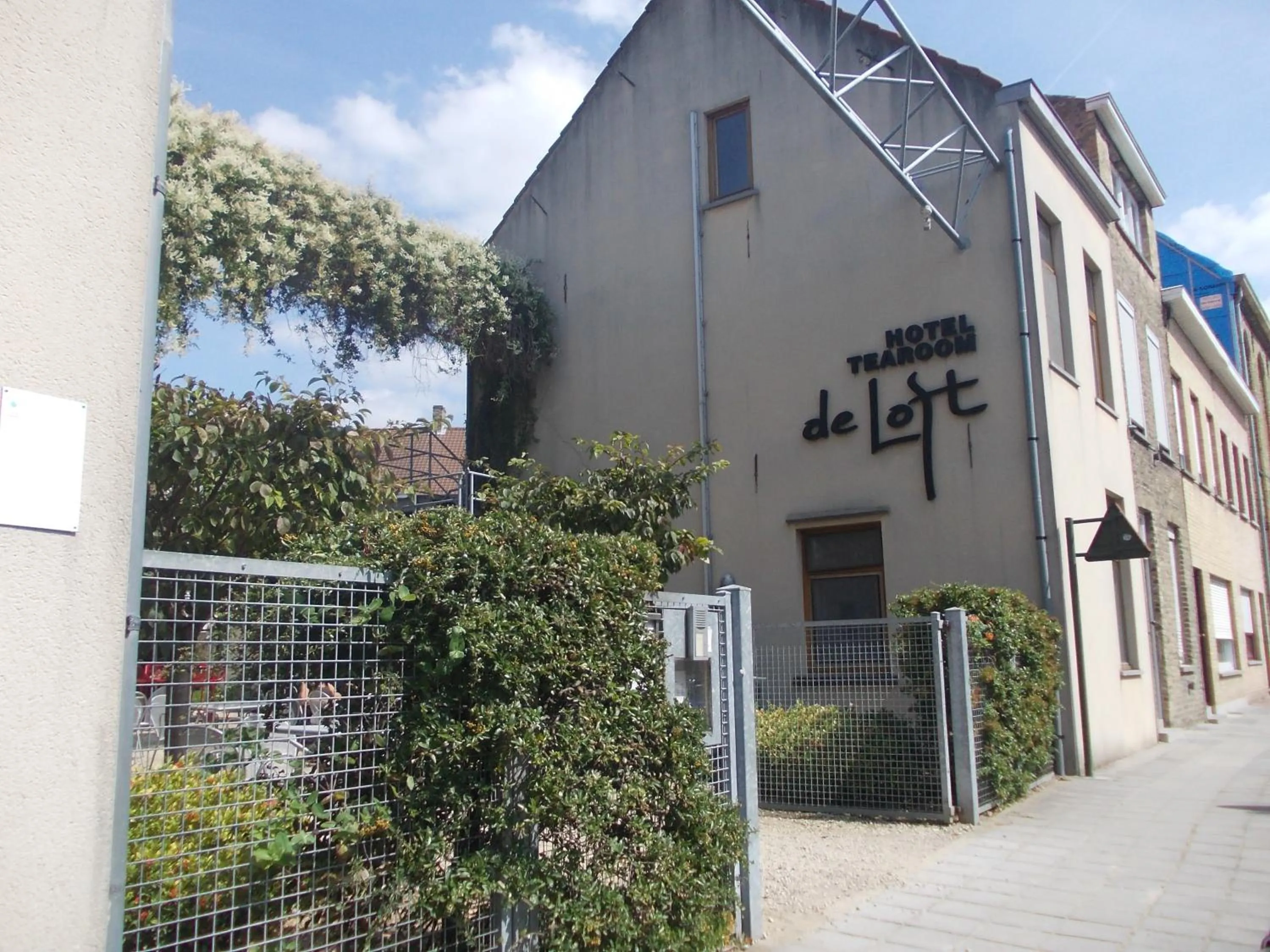 Facade/entrance in Hotel De Loft