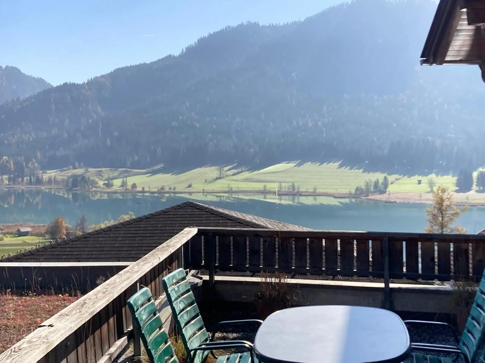 View (from property/room) in Kolbitsch am Weissensee ein Seeblick der verzaubert B&B