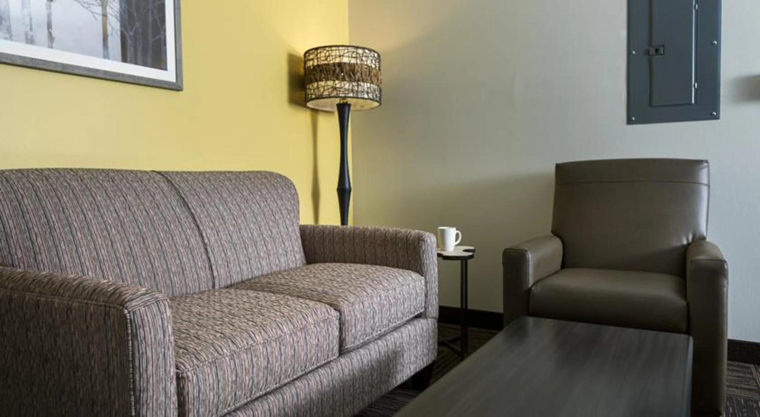 Seating area in Extended Stay America Suites - Rock Hill