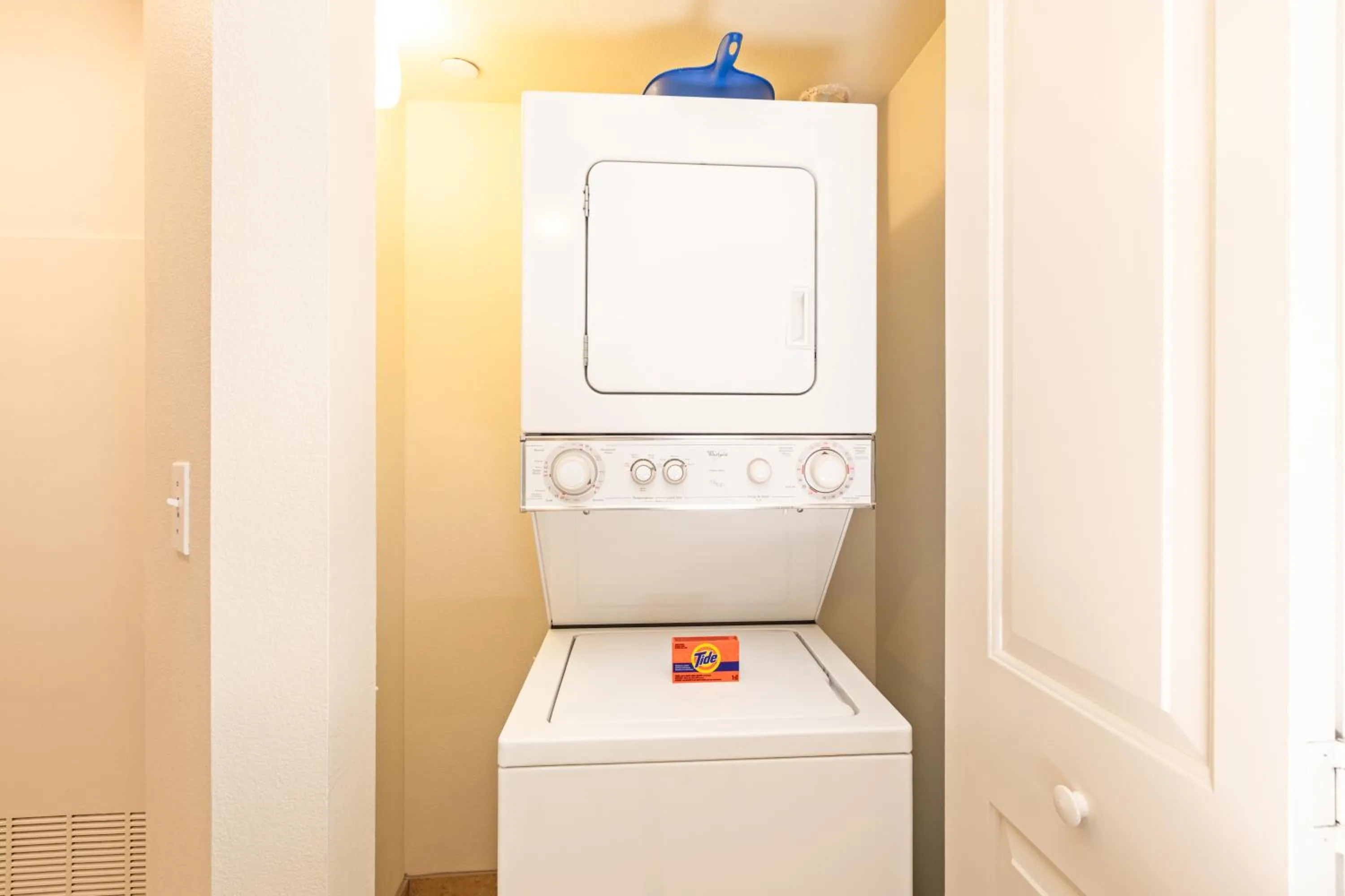 laundry in The Grandview at Las Vegas