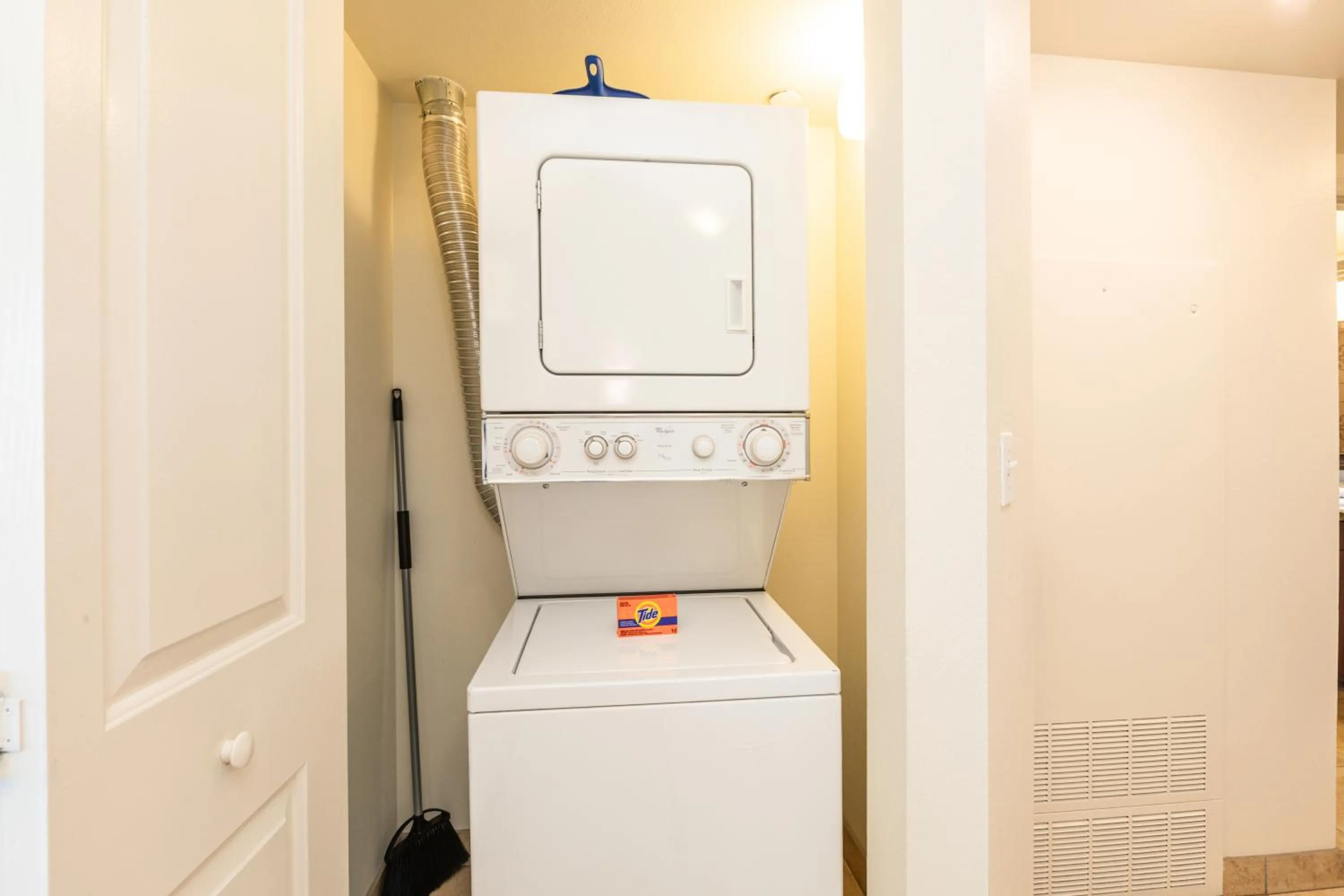 laundry in The Grandview at Las Vegas