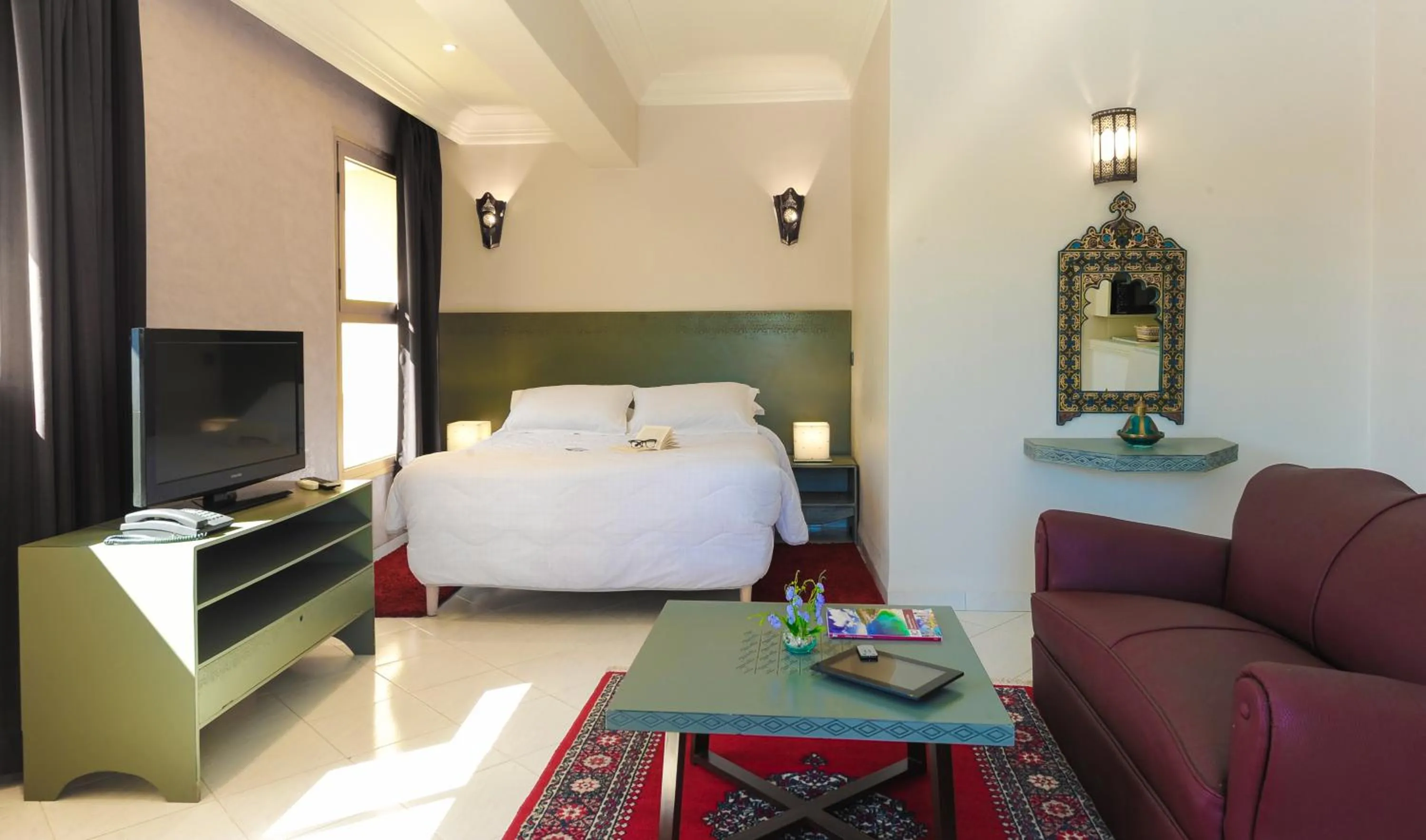 Living room, Bed in Appart-Hotel Amina Resort & Spa