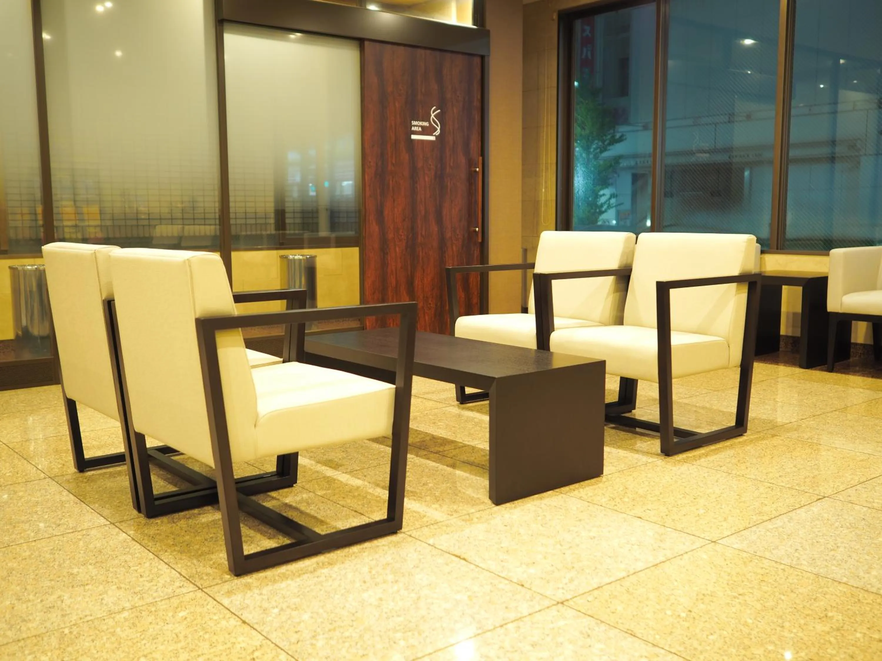 Lobby or reception in Smile Hotel Tokyo Shinkoiwa