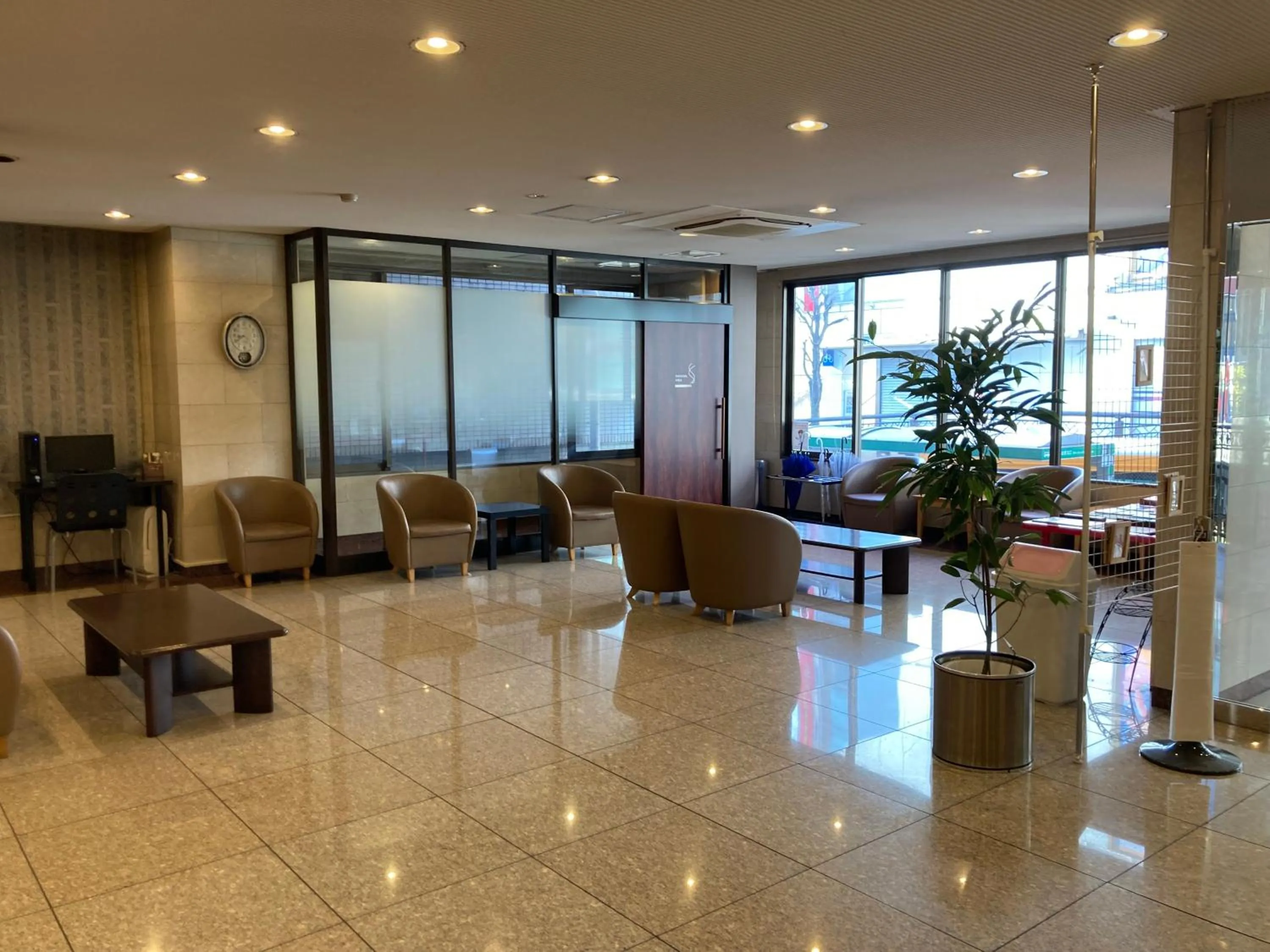 Lobby or reception in Smile Hotel Tokyo Shinkoiwa