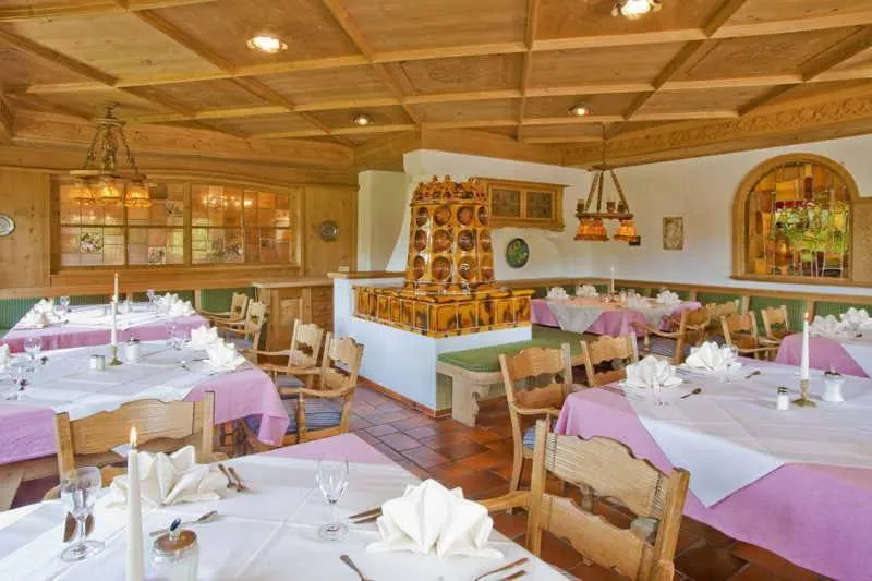 Restaurant/places to eat in Berghoteltirol