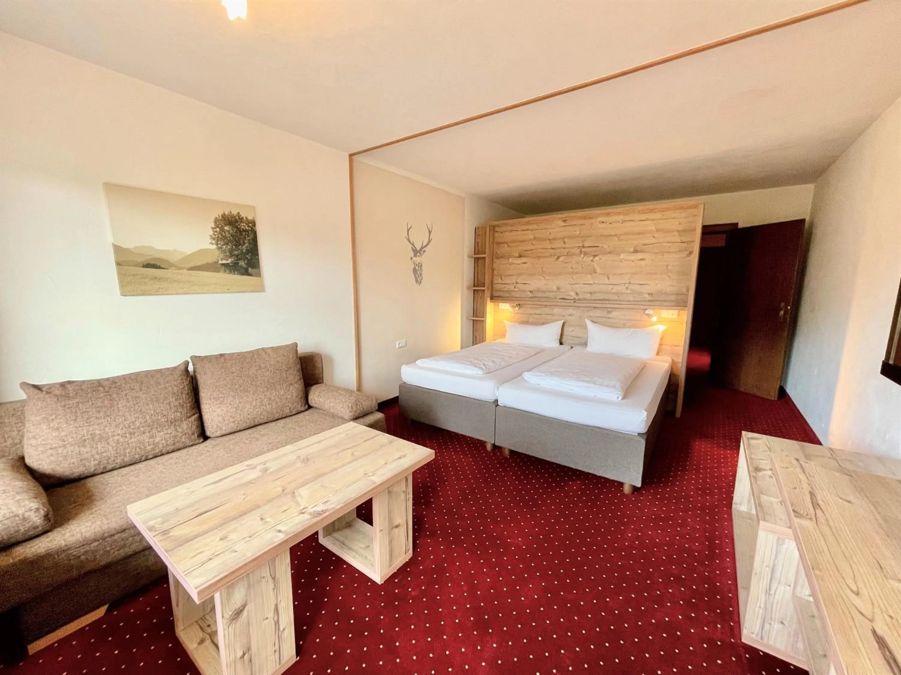 Bedroom, Bed in Berghoteltirol