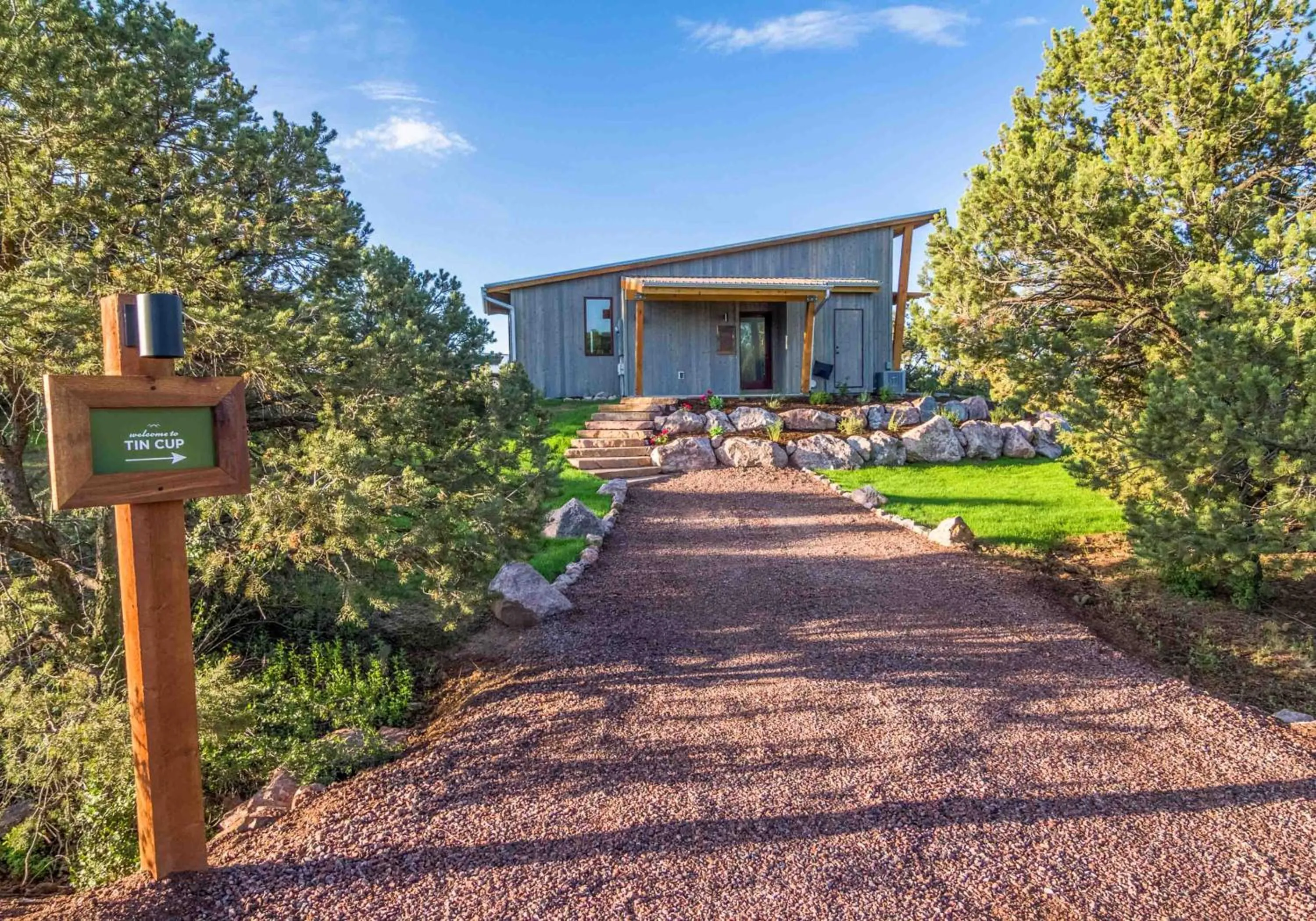 Property building in Royal Gorge Cabins
