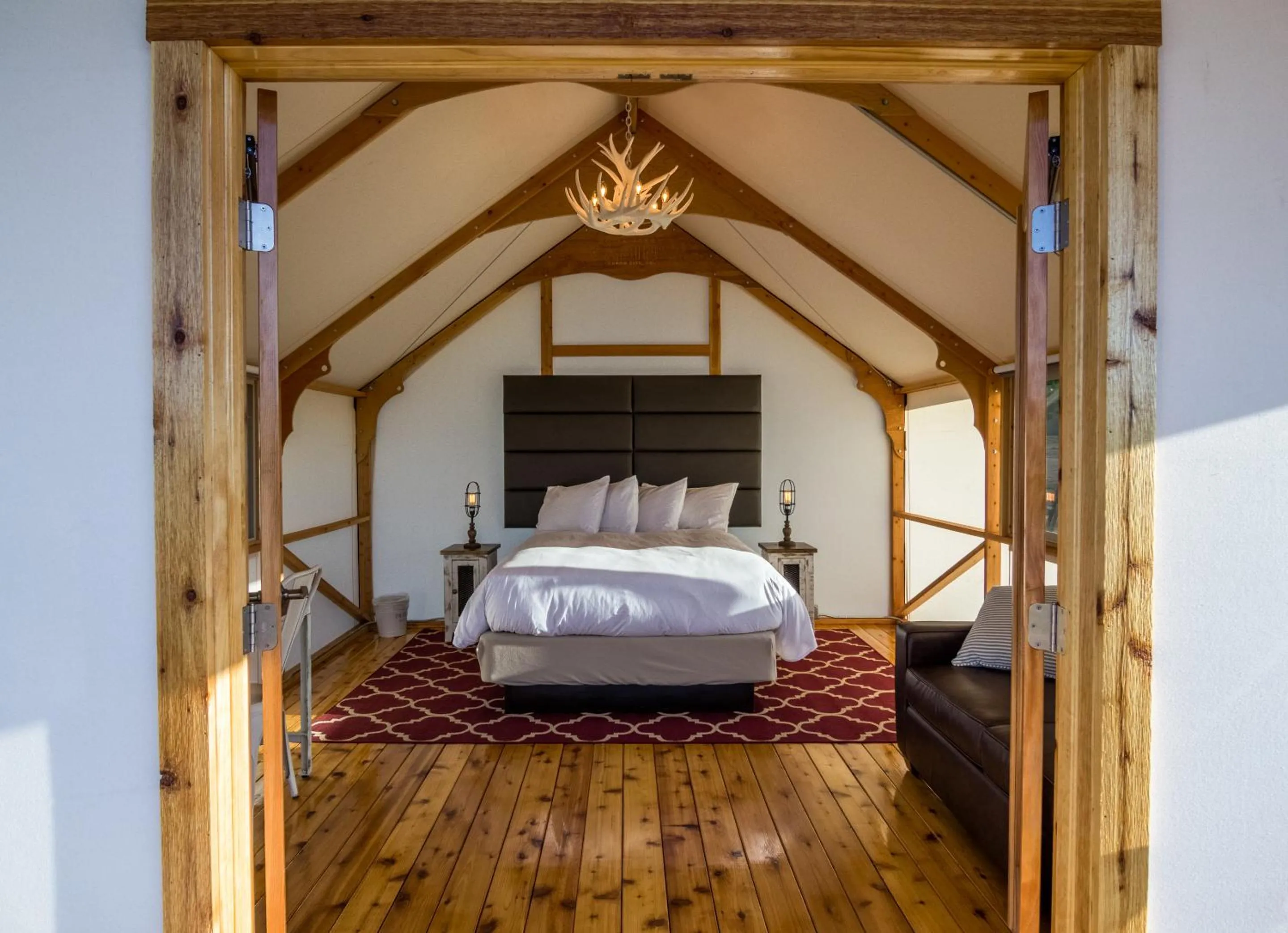 Facade/entrance, Bed in Royal Gorge Cabins