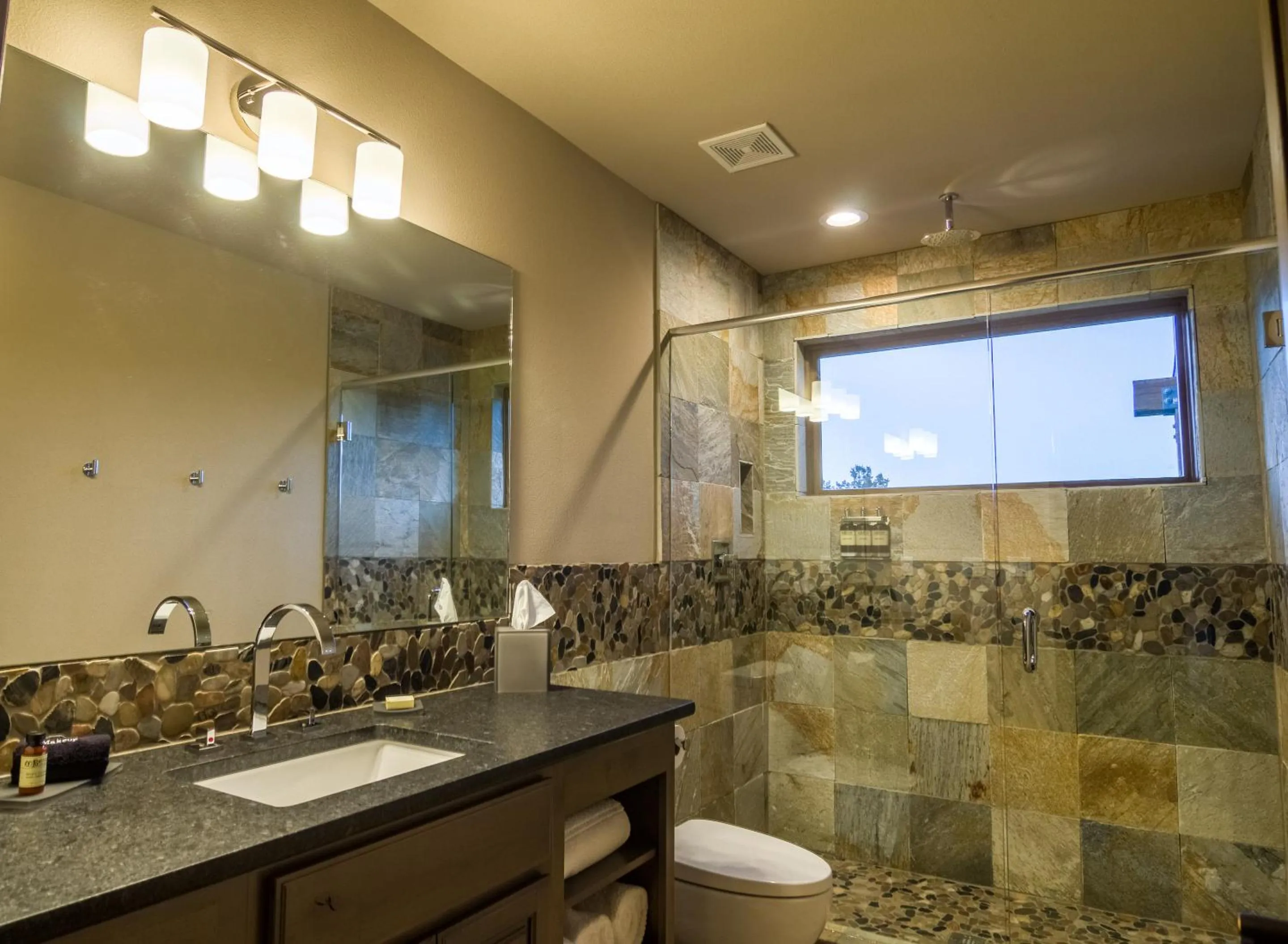 Shower in Royal Gorge Cabins