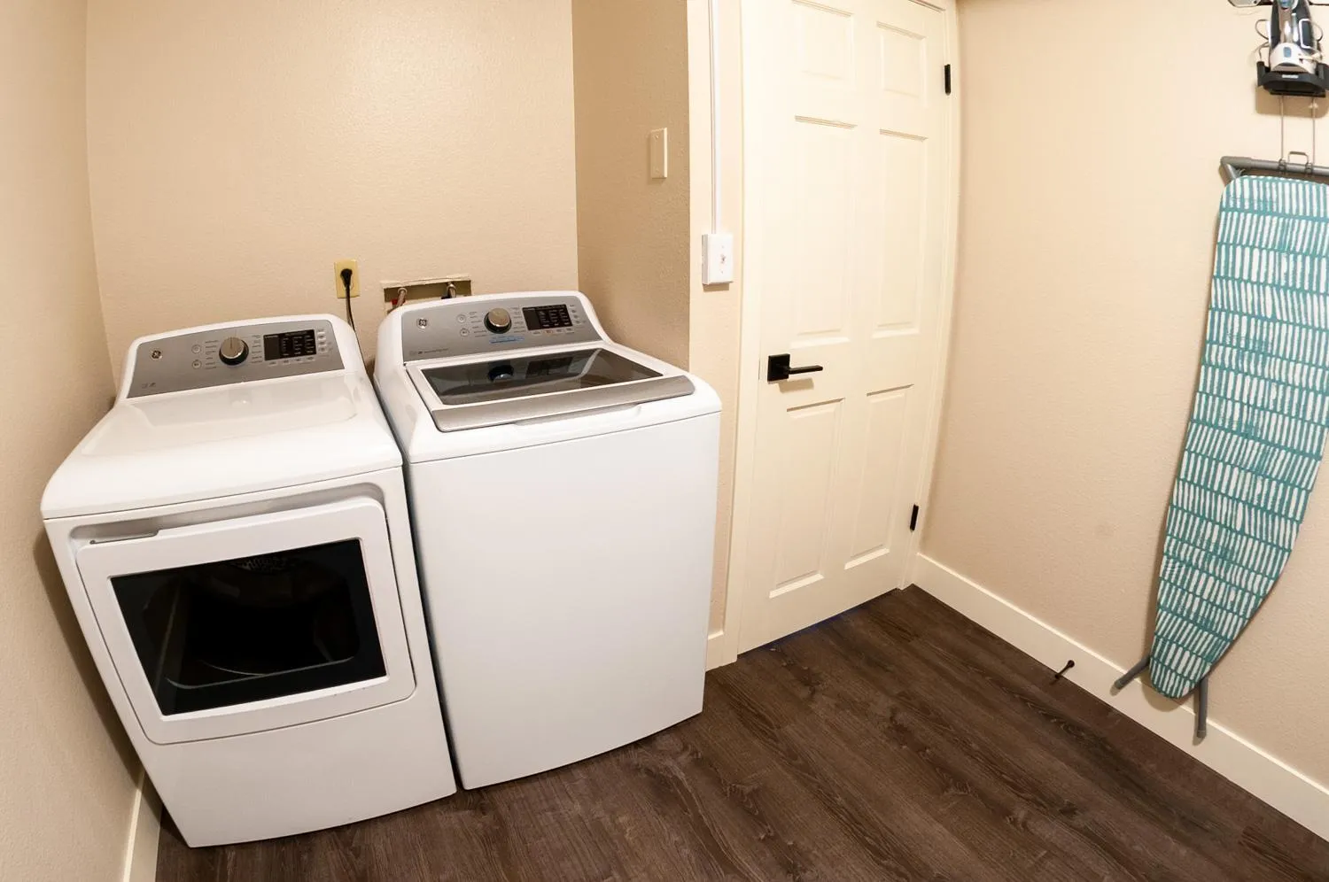 furniture in Royal Gorge Cabins