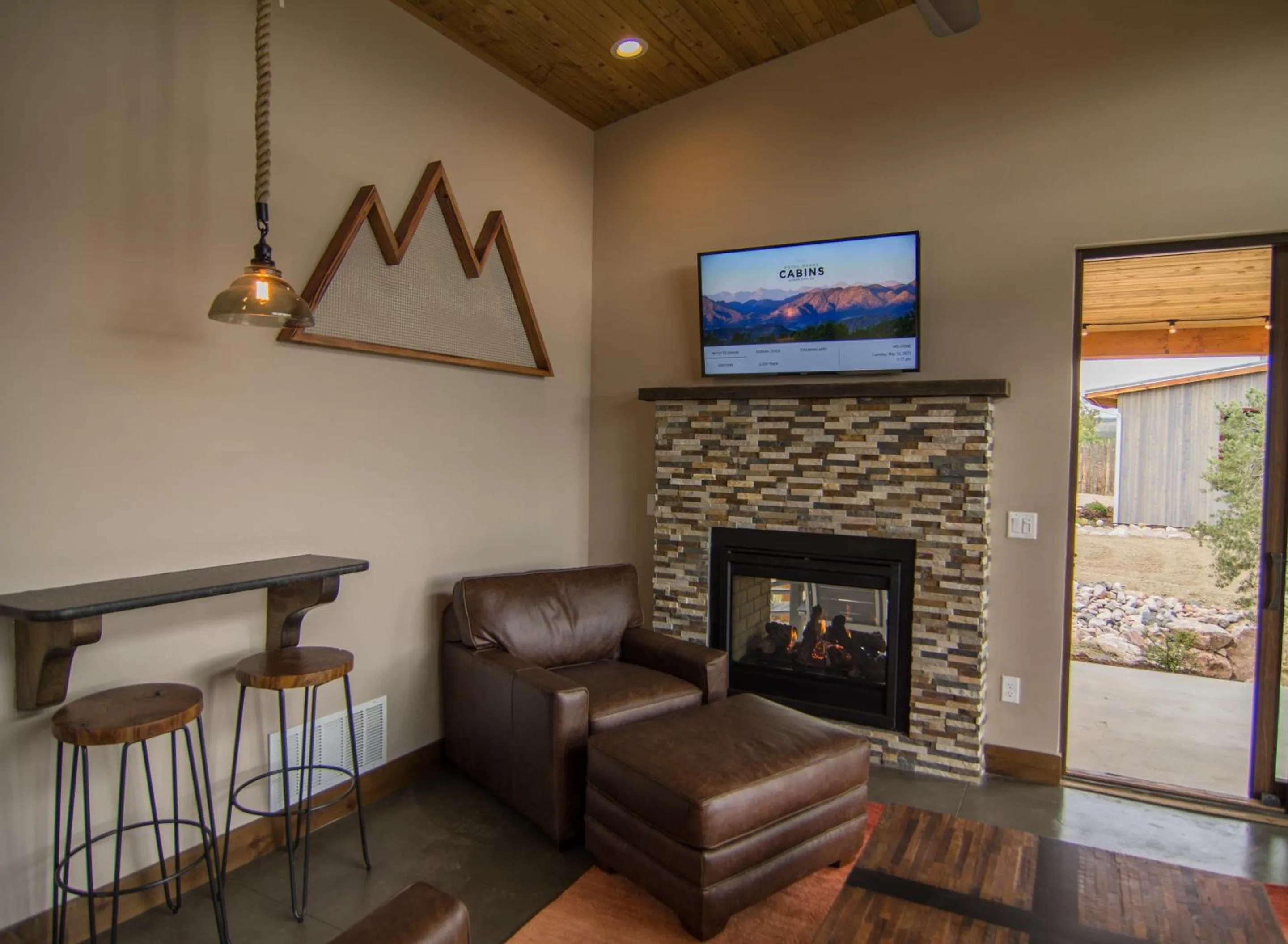 Living room in Royal Gorge Cabins