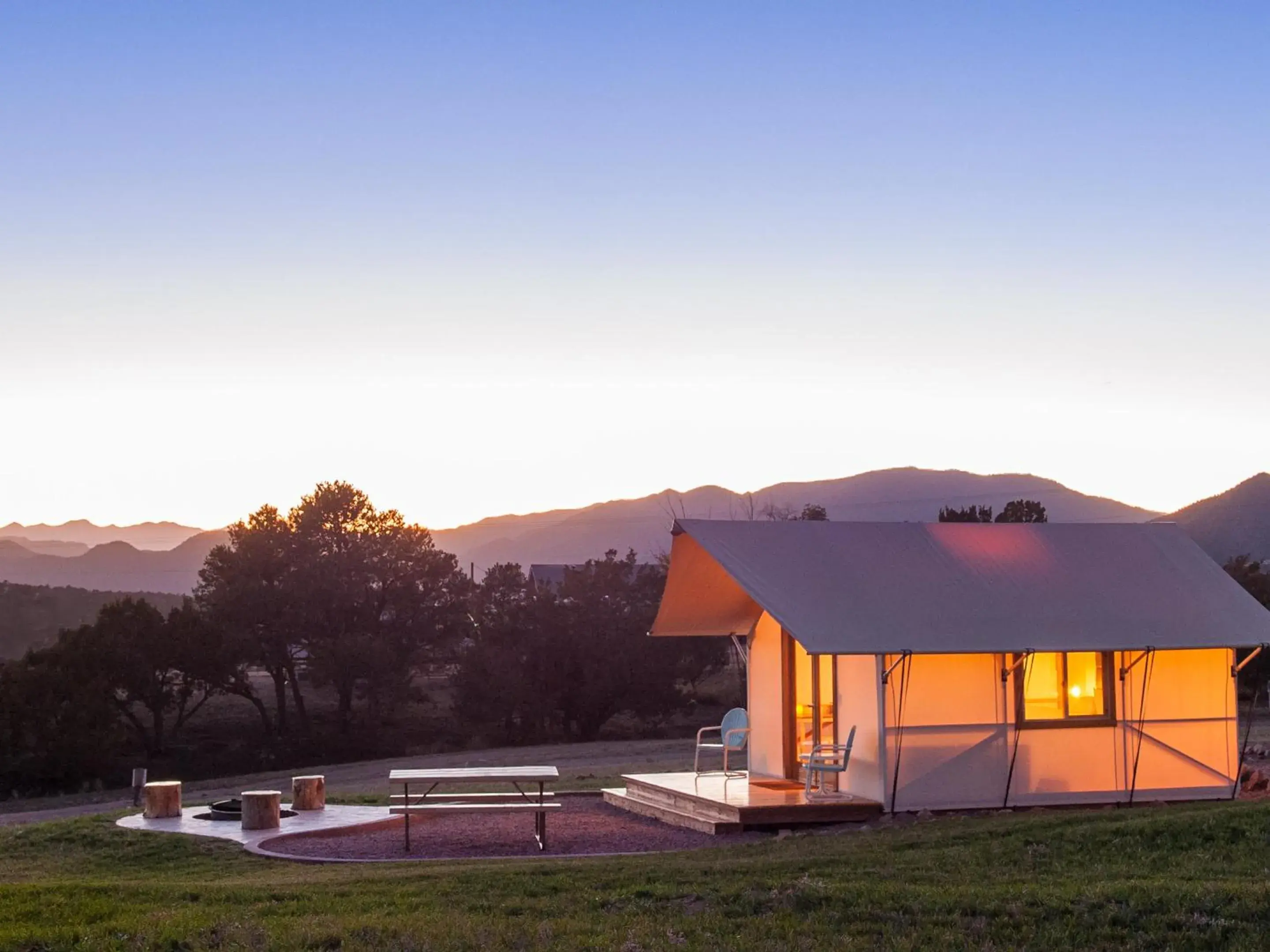 Glamping Tent with Queen Bed in Royal Gorge Cabins Glamping Tent with Queen Bed in Royal Gorge Cabins