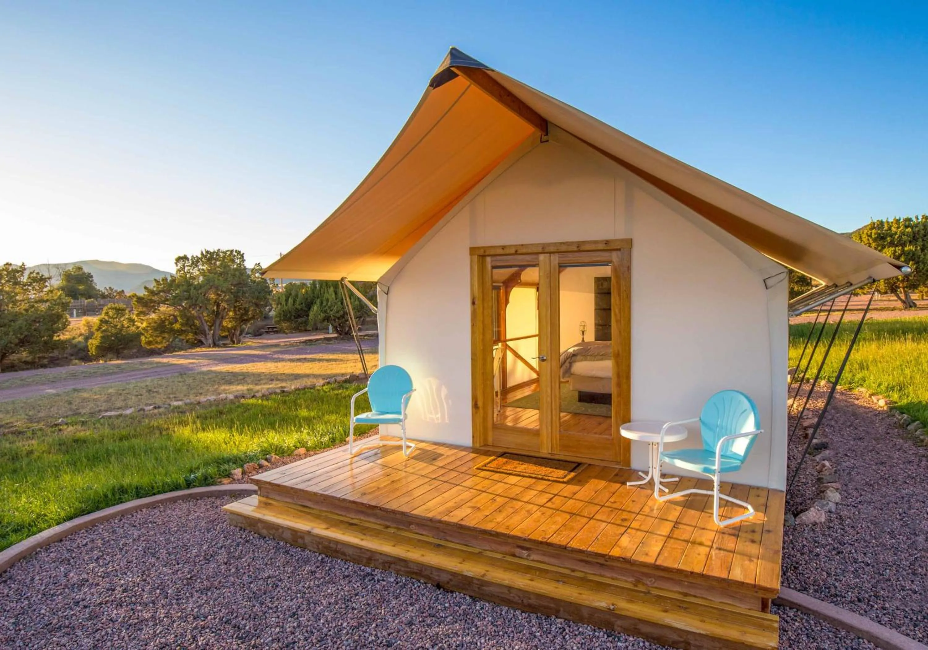 Property building in Royal Gorge Cabins