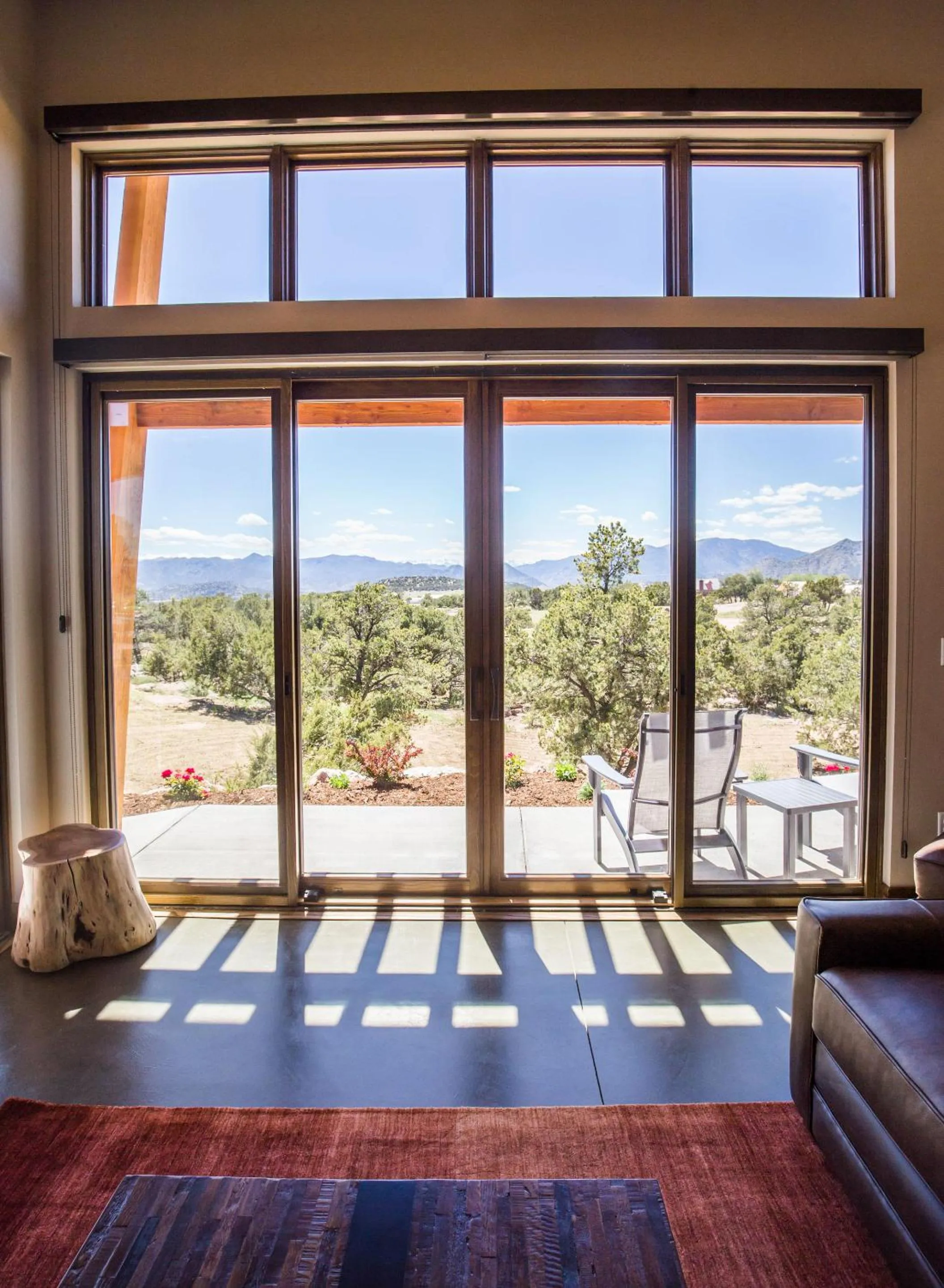 Living room in Royal Gorge Cabins