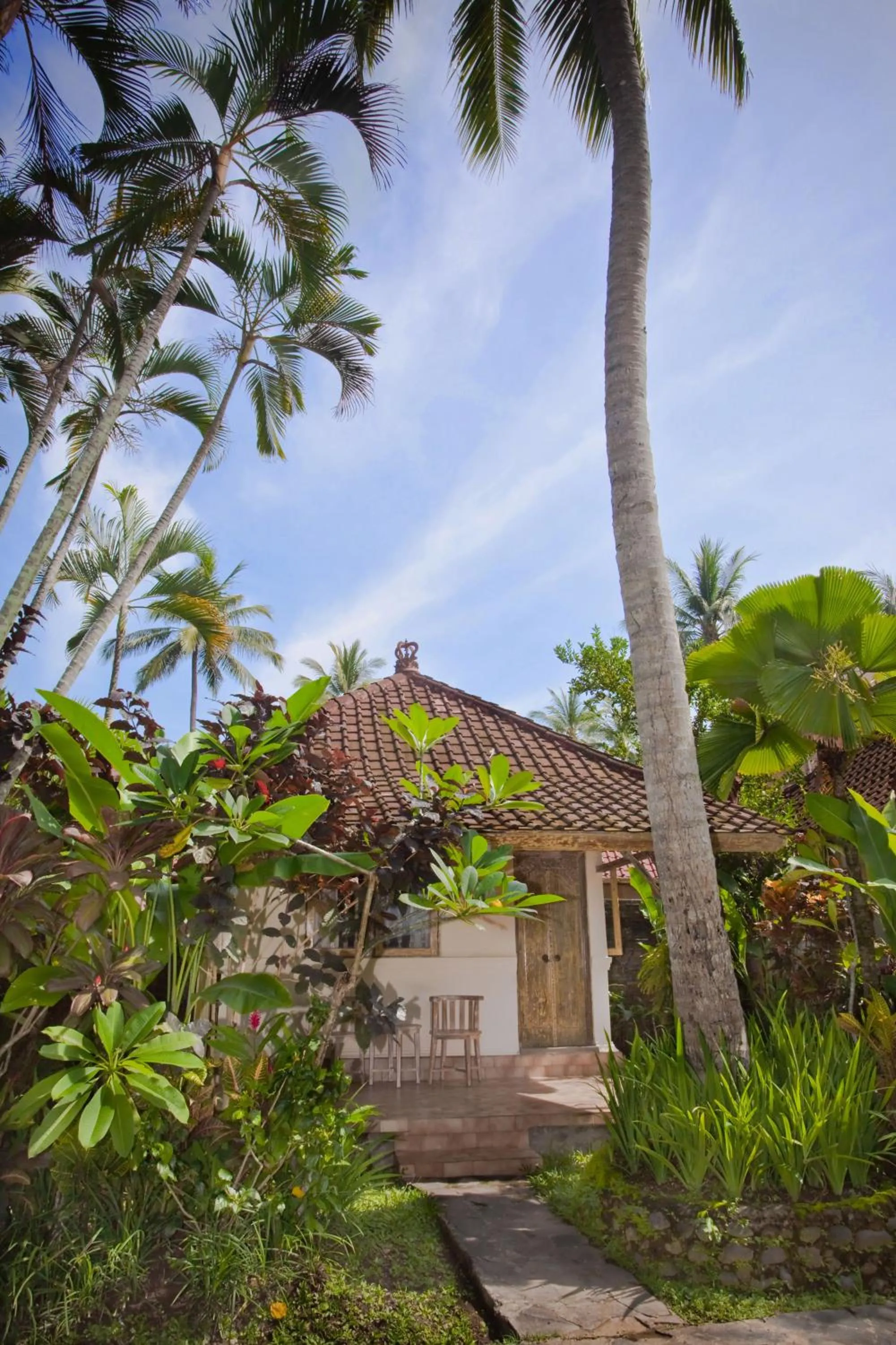 Facade/entrance in D'Tunjung Resort & Spa