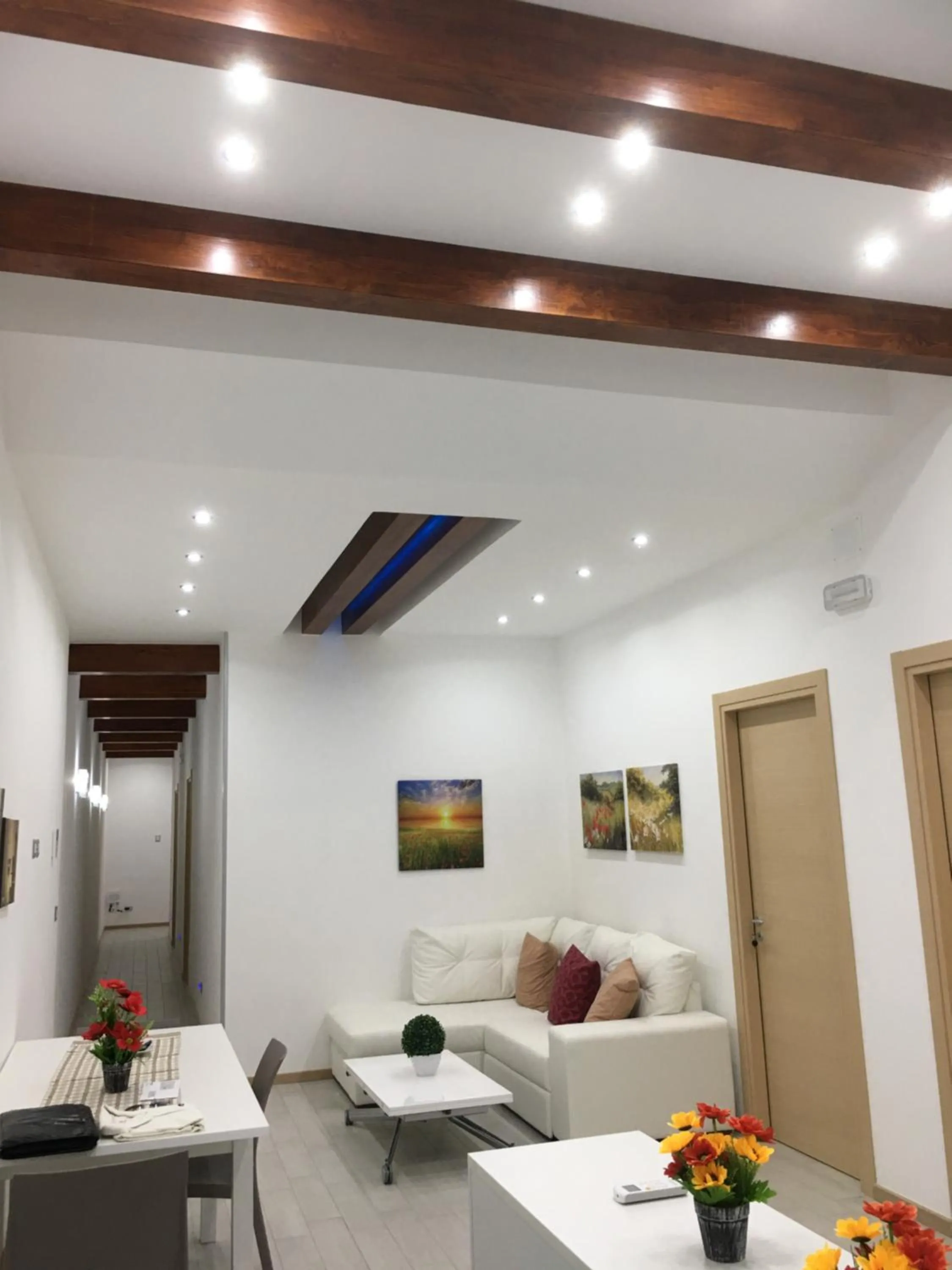 Communal lounge/ TV room in B&B ARCHIMEDE