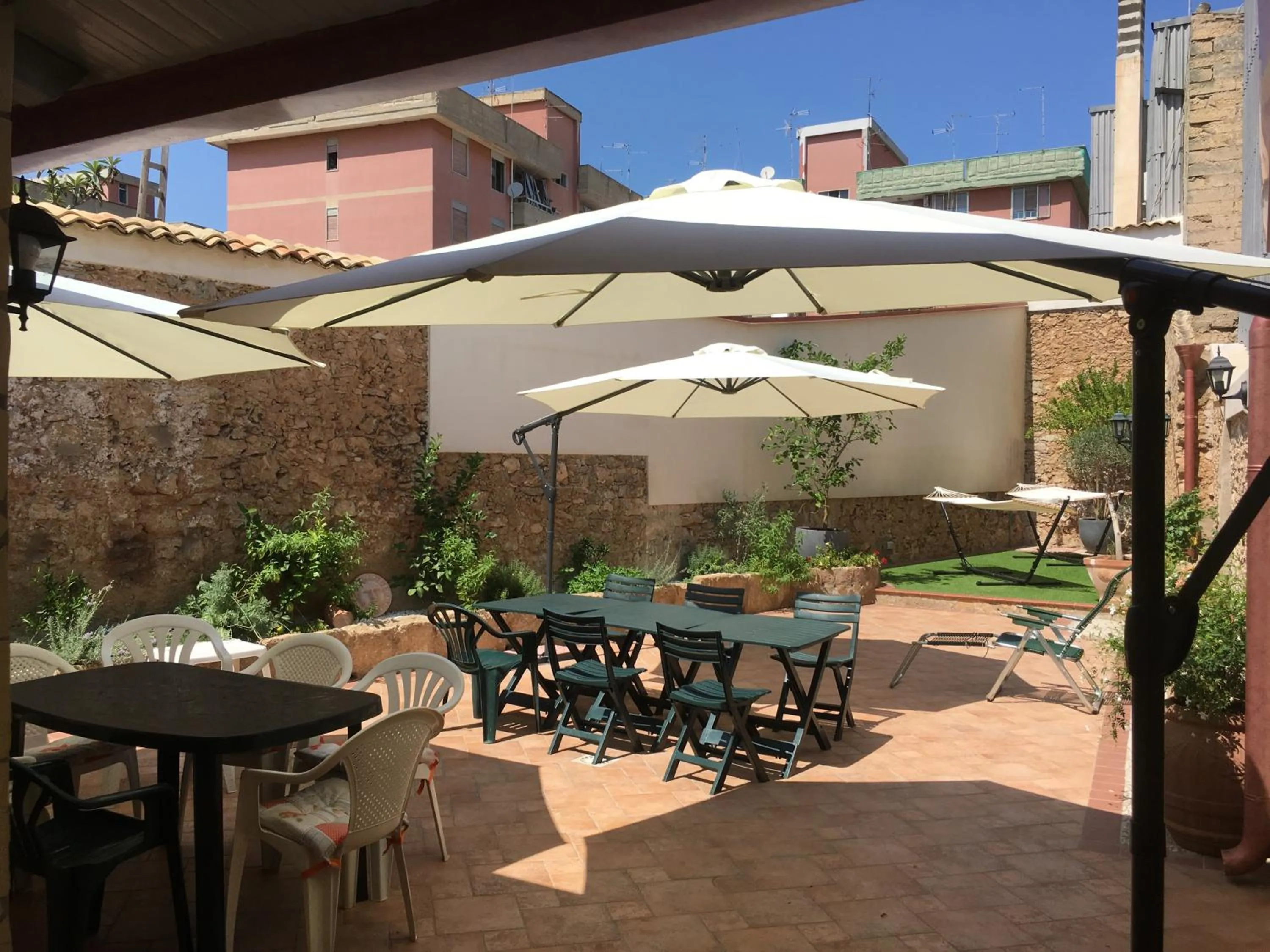 Garden in B&B ARCHIMEDE