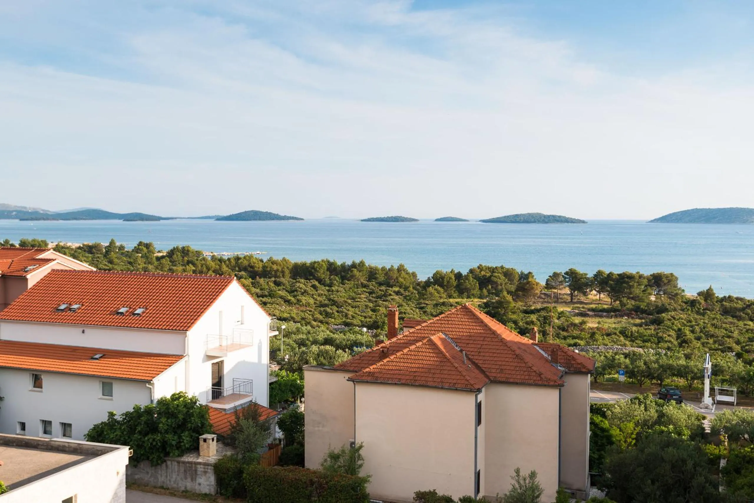 Sea view in Croatica Suites Podsolarsko