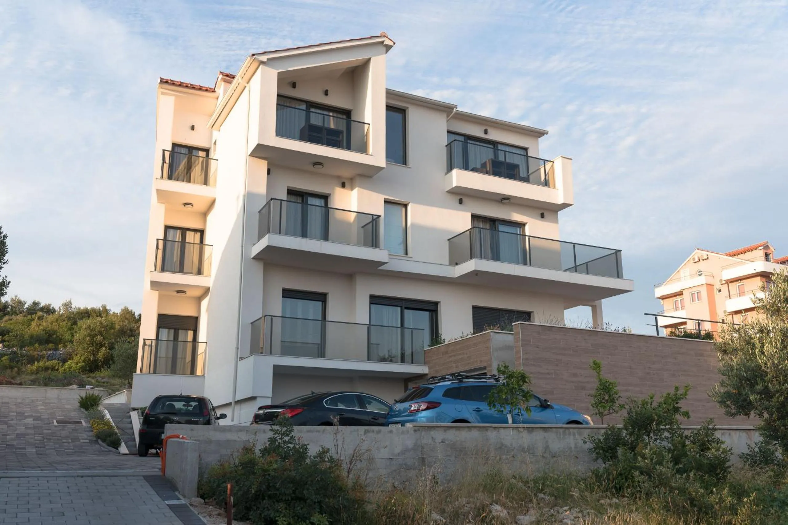 Facade/entrance in Croatica Suites Podsolarsko