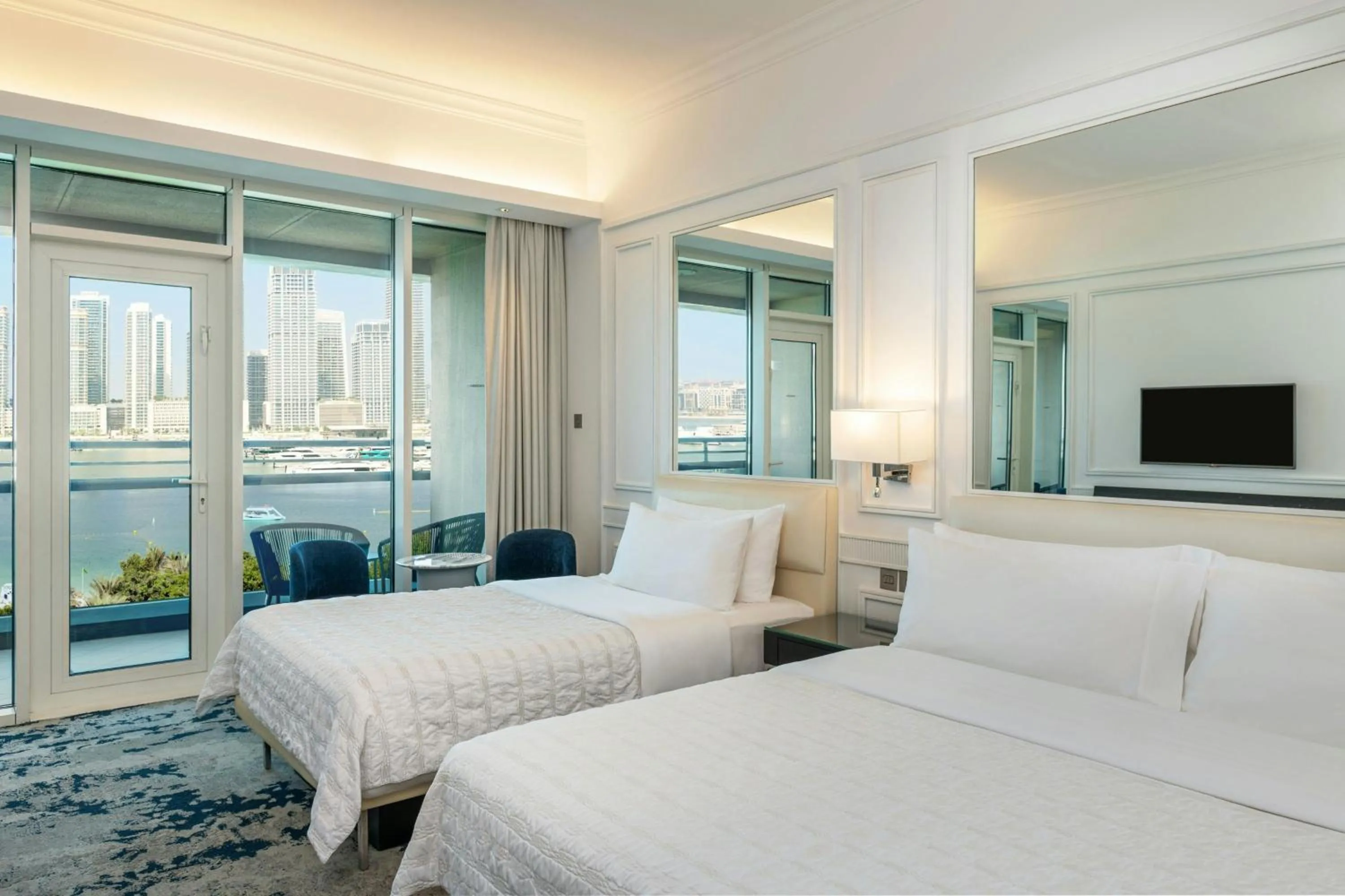 Photo of the whole room, Bed in Le Meridien Mina Seyahi Beach Resort & Waterpark