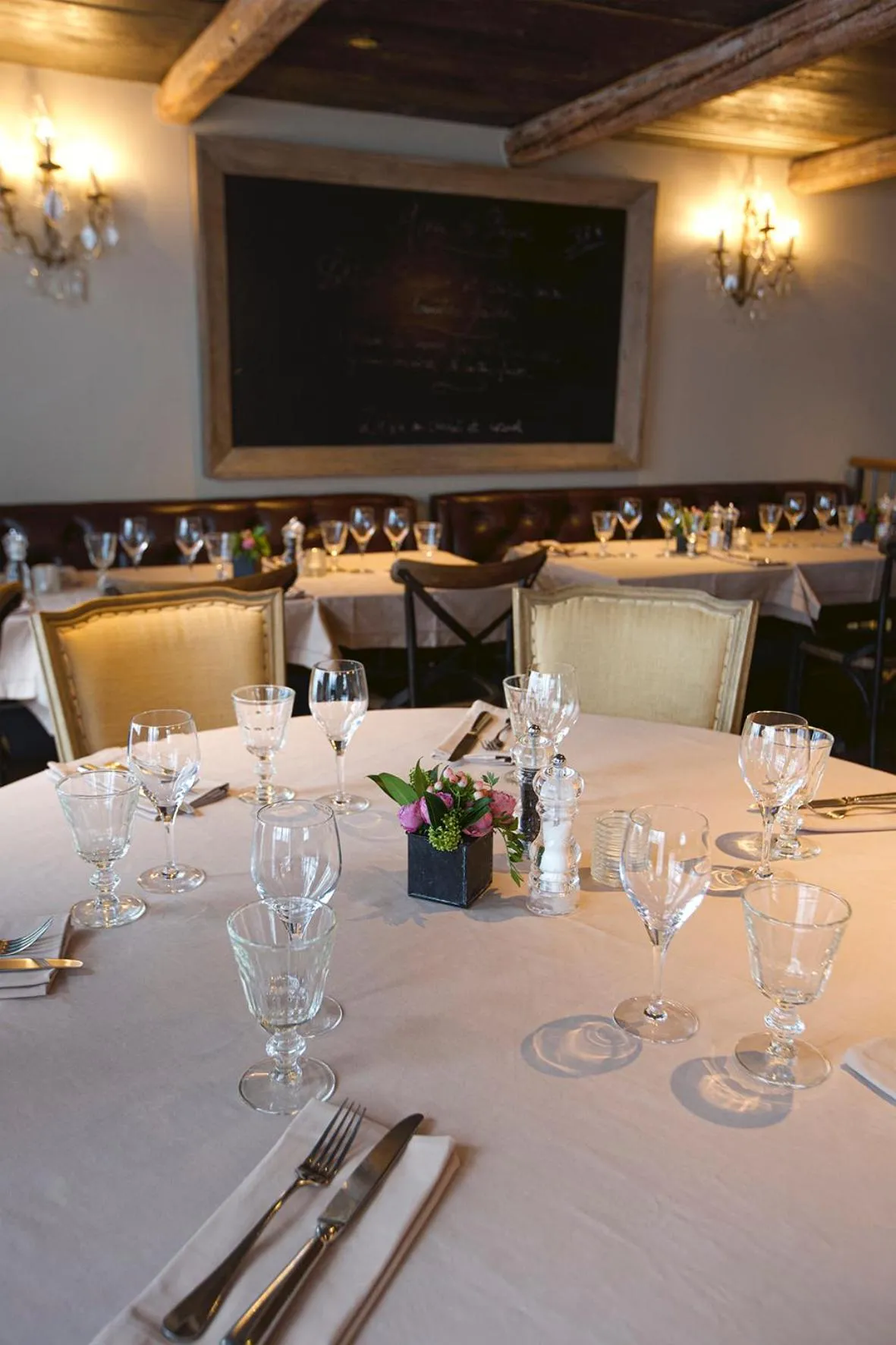 Restaurant/places to eat in Maison de Famille Les 5 Frères