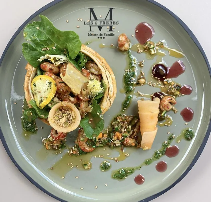 Restaurant/places to eat in Maison de Famille Les 5 Frères