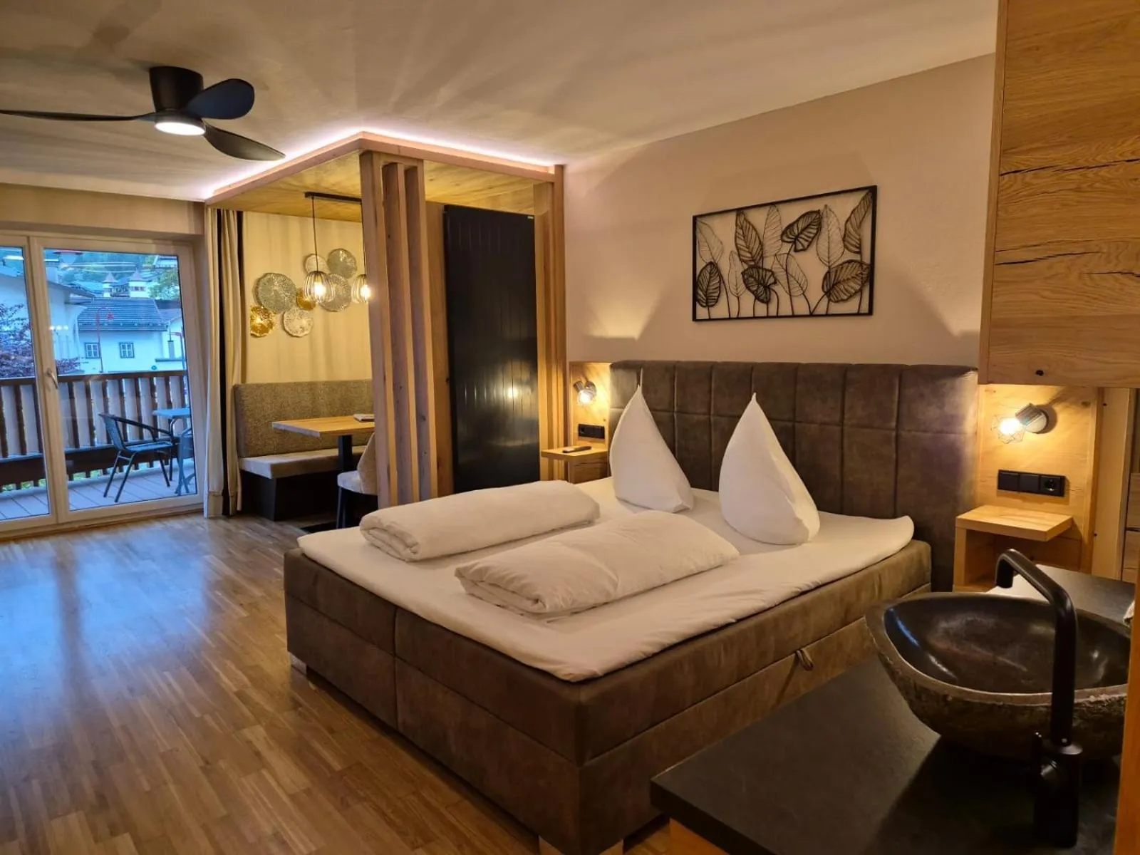 Bed in Adler Hotel-Pension