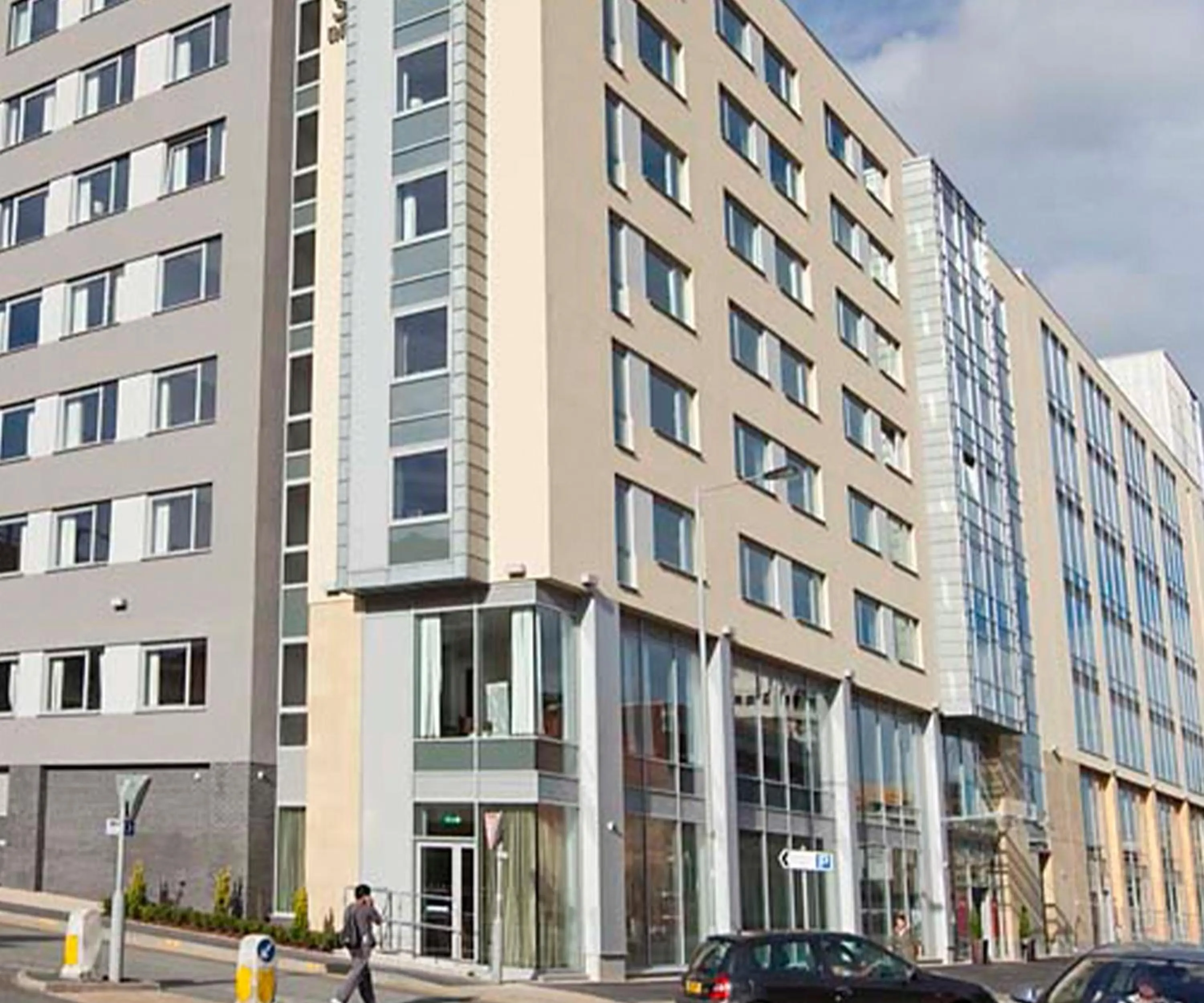 Property building in Leonardo Hotel Bradford