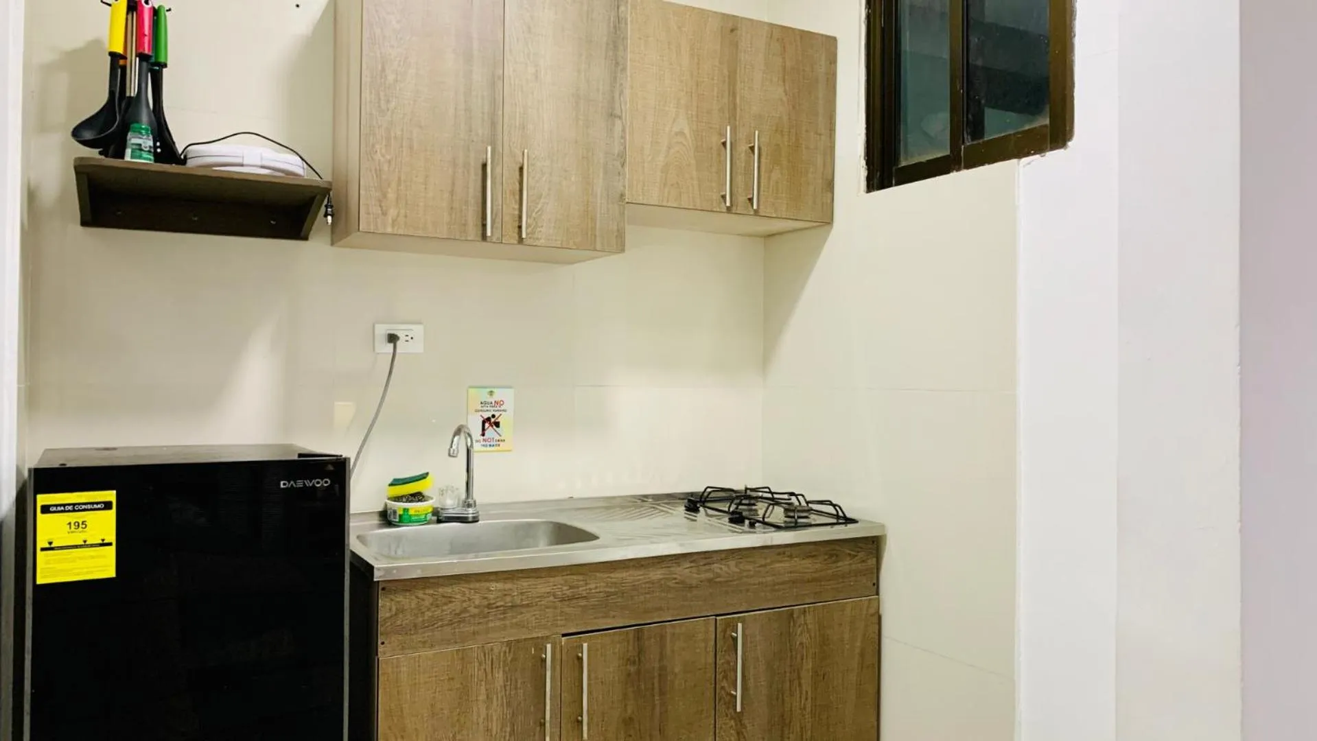 Kitchen or kitchenette in Apartahotel Bahia Tropical III