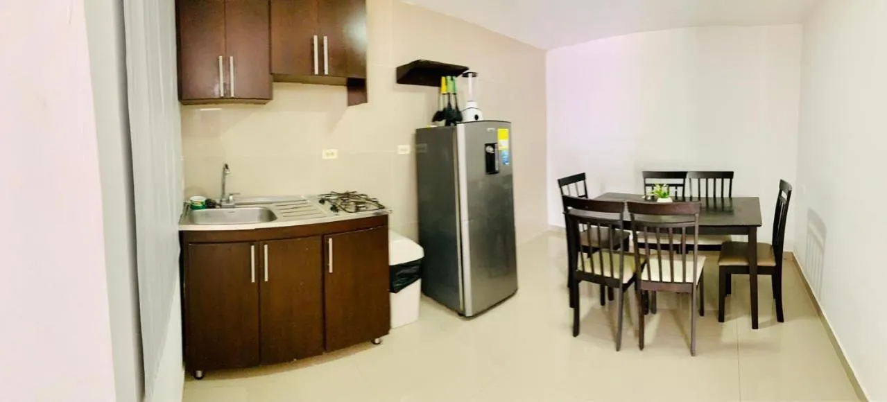 kitchen in Apartahotel Bahia Tropical III